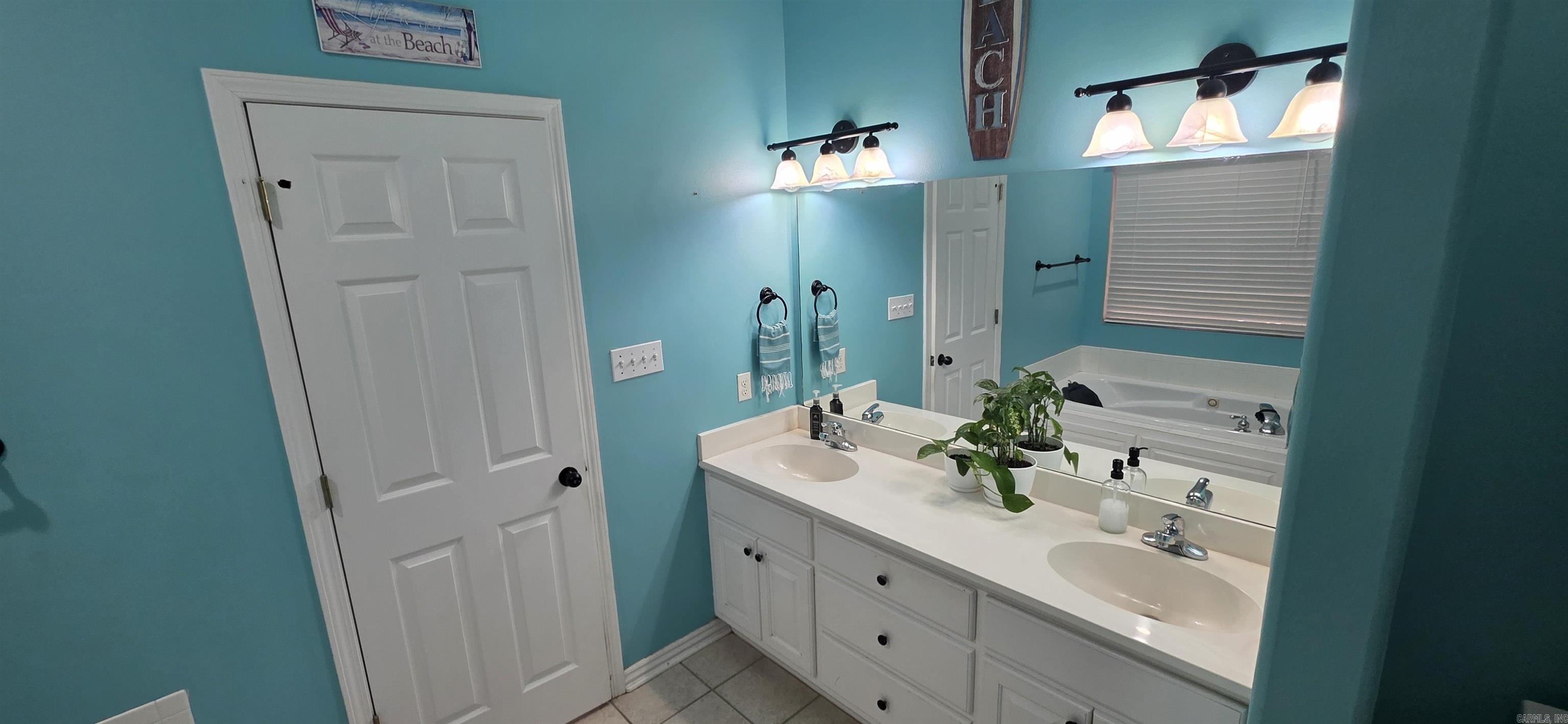 10022 N John Street Danville, AR 72833