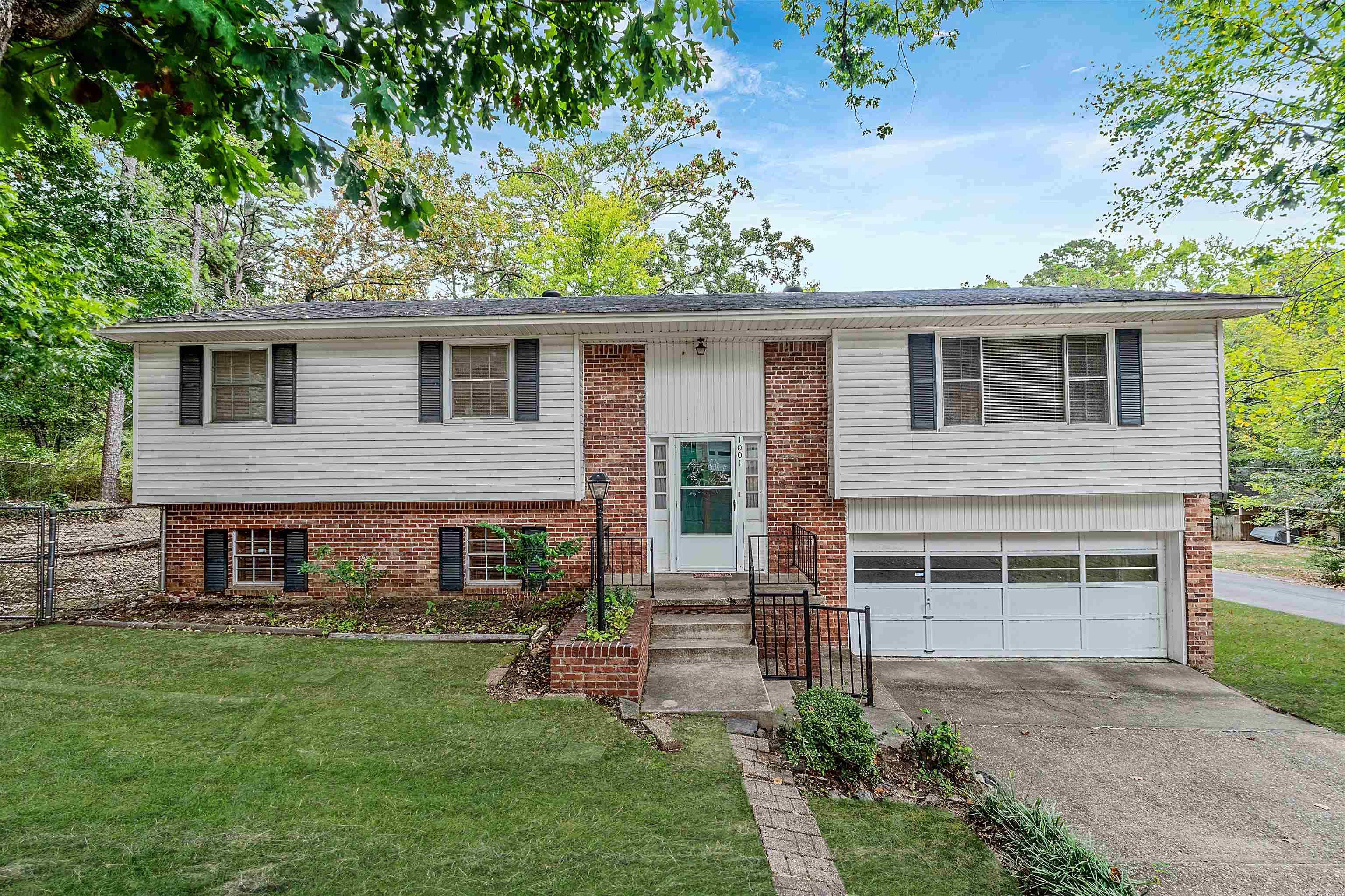 1001 Patton Place — exterior
