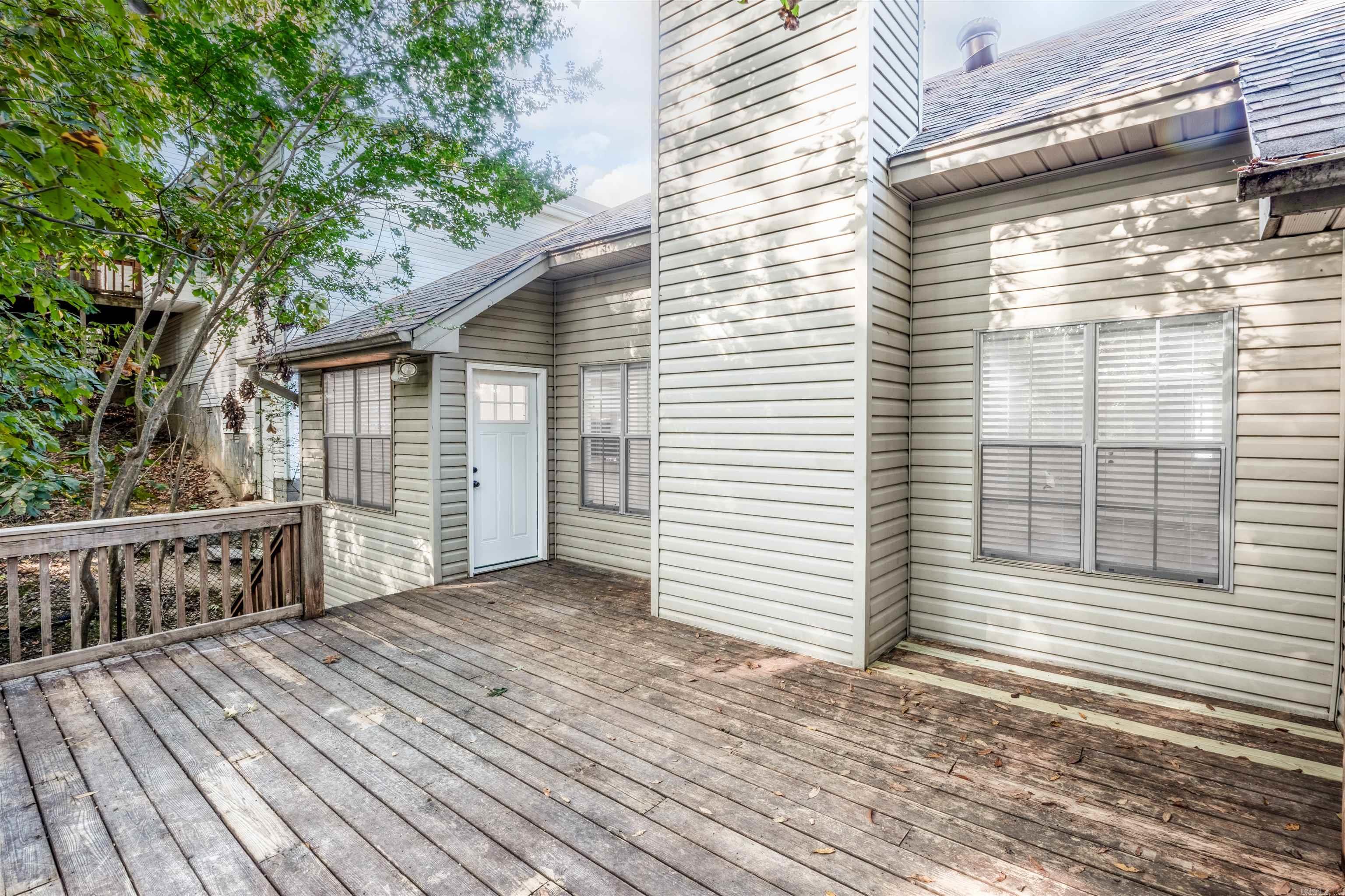 2719 Creekside Dr Little Rock, AR 72211