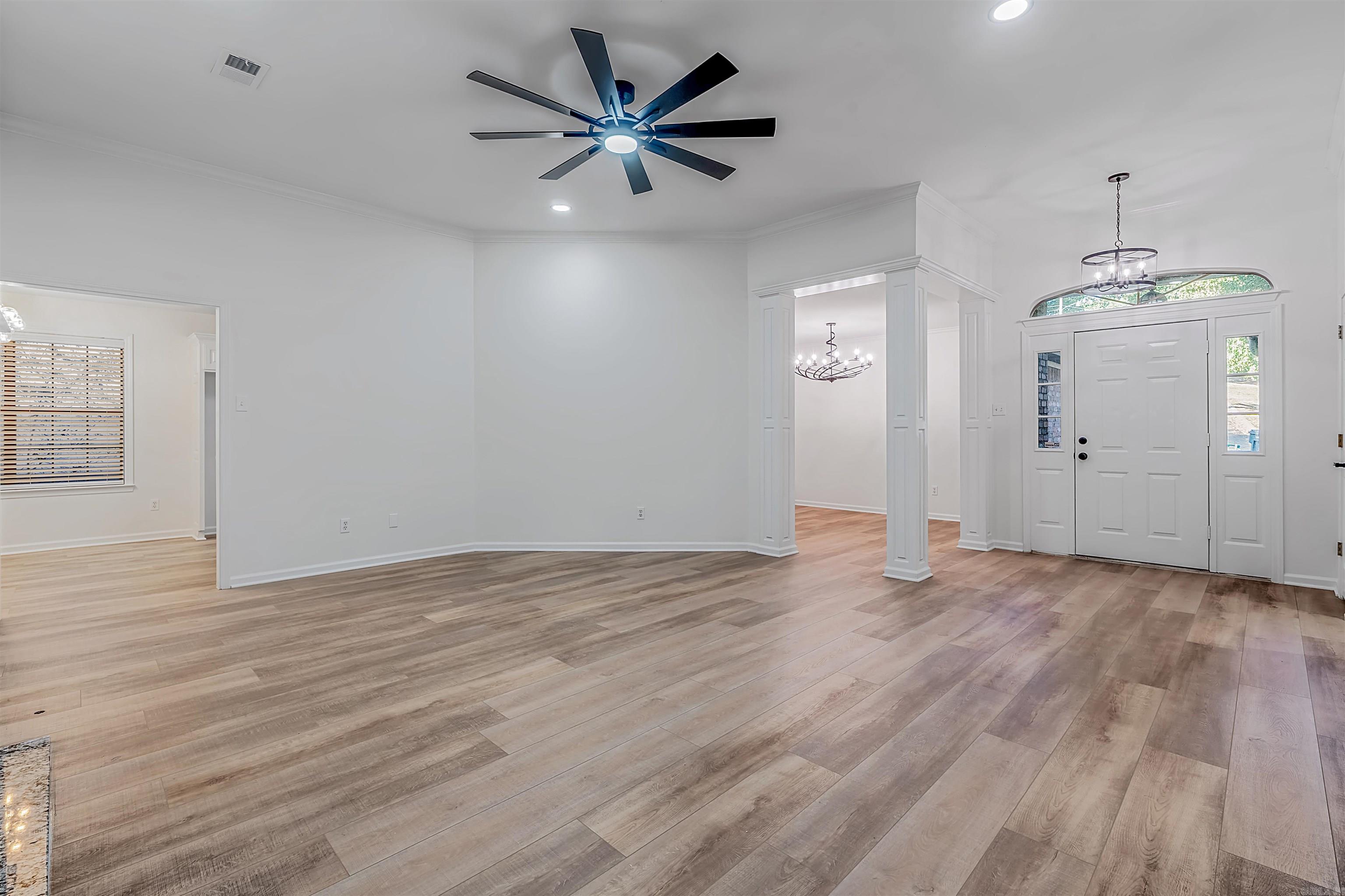 2719 Creekside Dr Little Rock, AR 72211