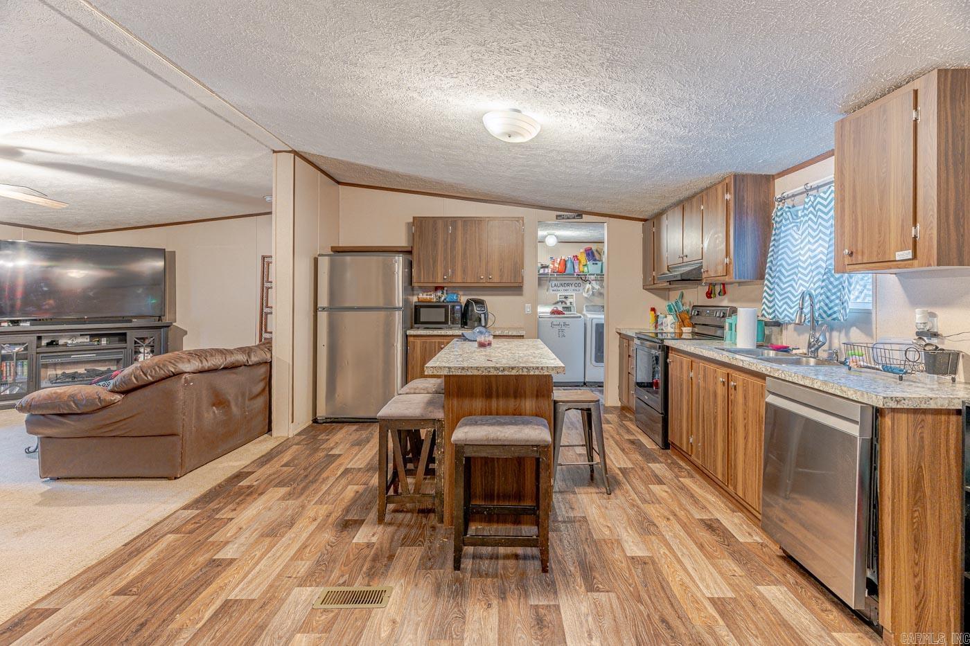 325 Slick Rock Rd