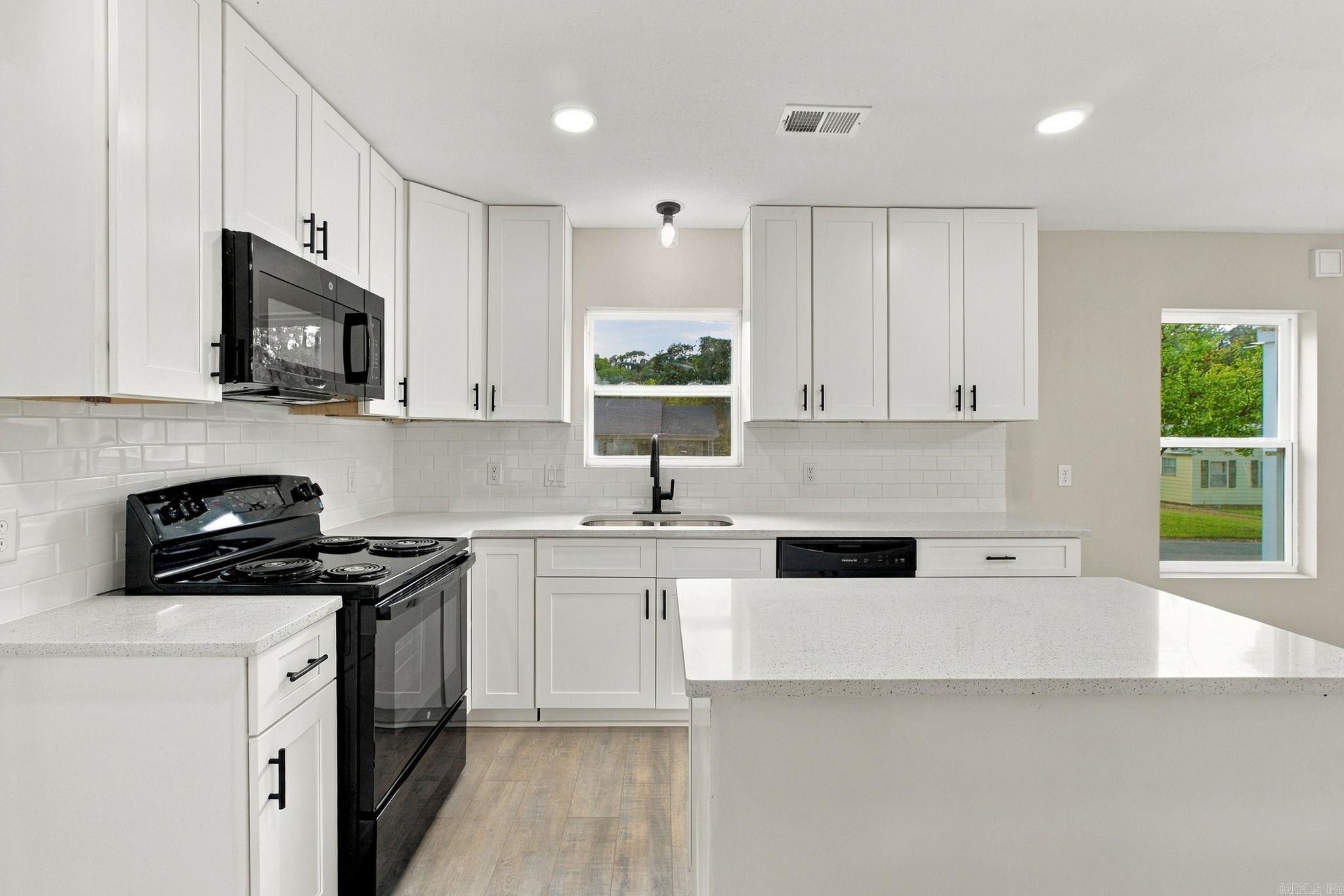 2521 Blackwood Road Little Rock, AR 72207