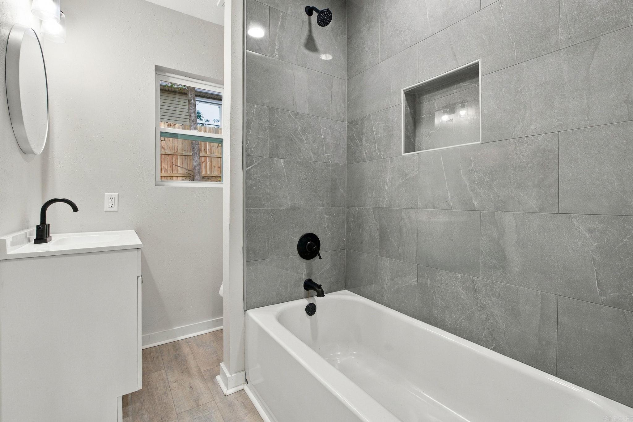 2521 Blackwood Road Little Rock, AR 72207