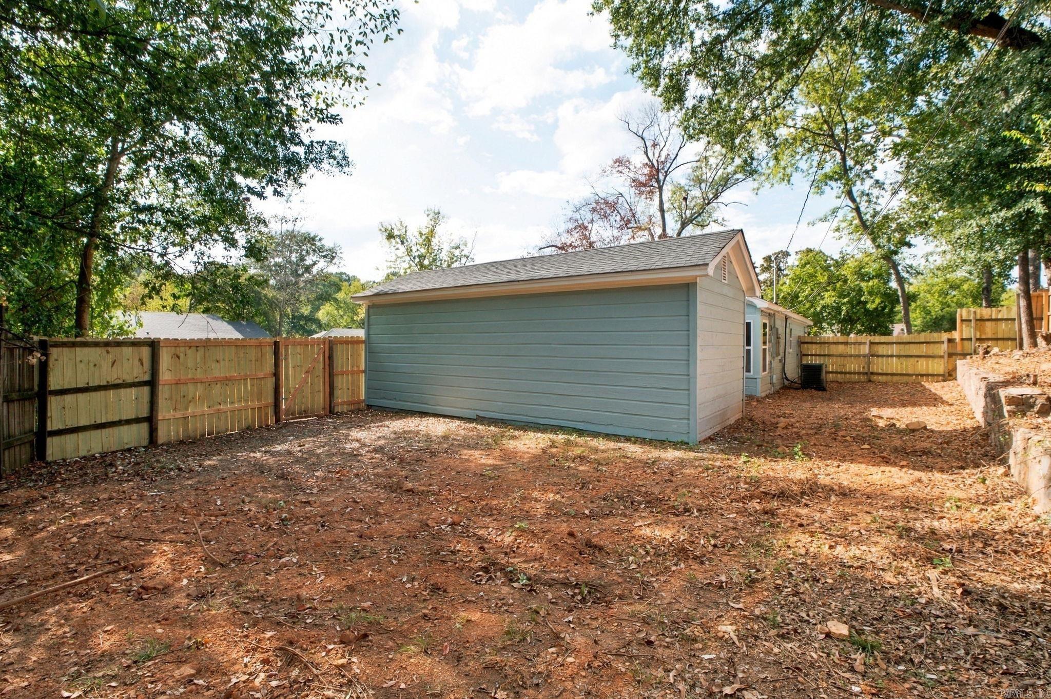 2521 Blackwood Road Little Rock, AR 72207