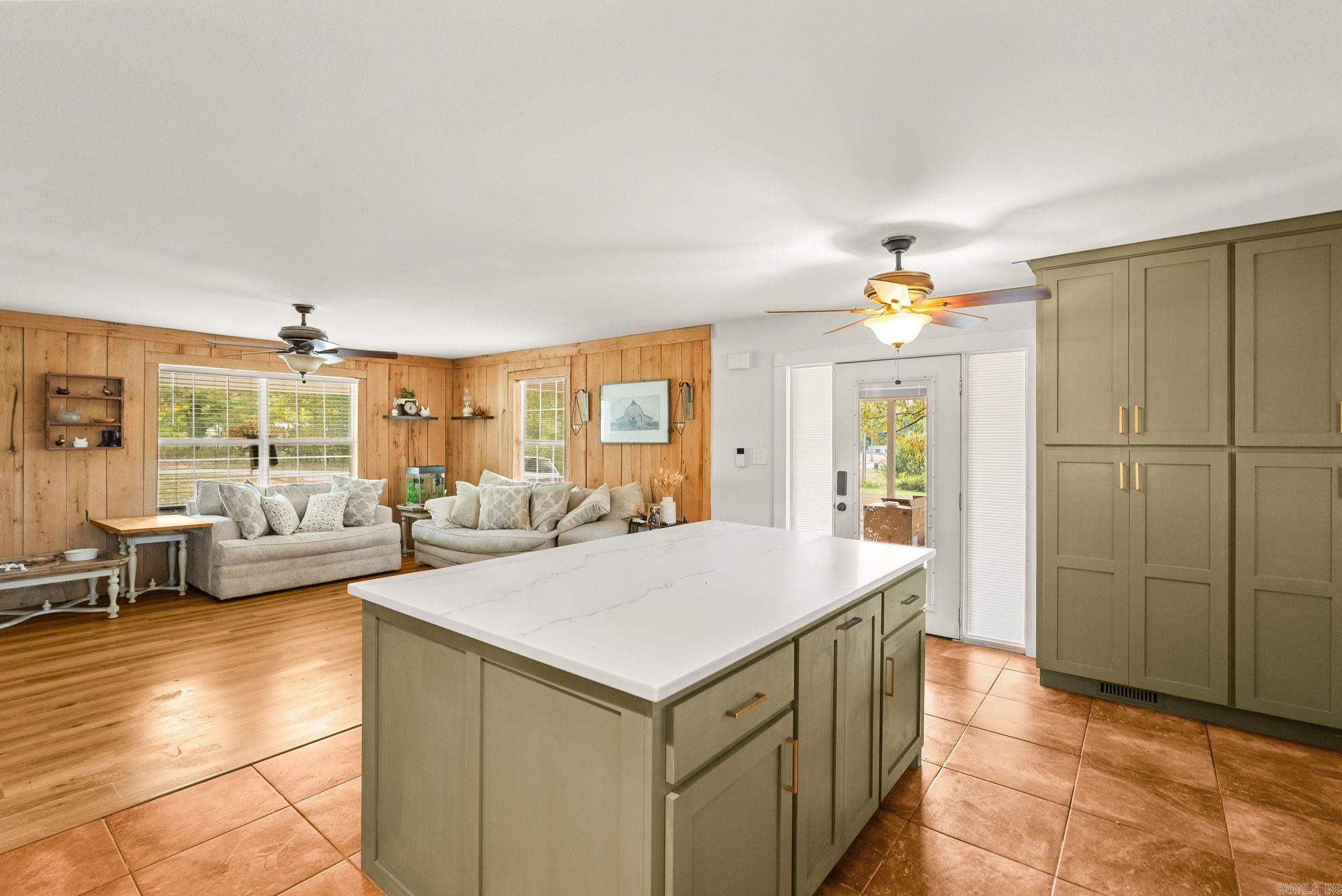 7195 Brazil Road Benton, AR 72019