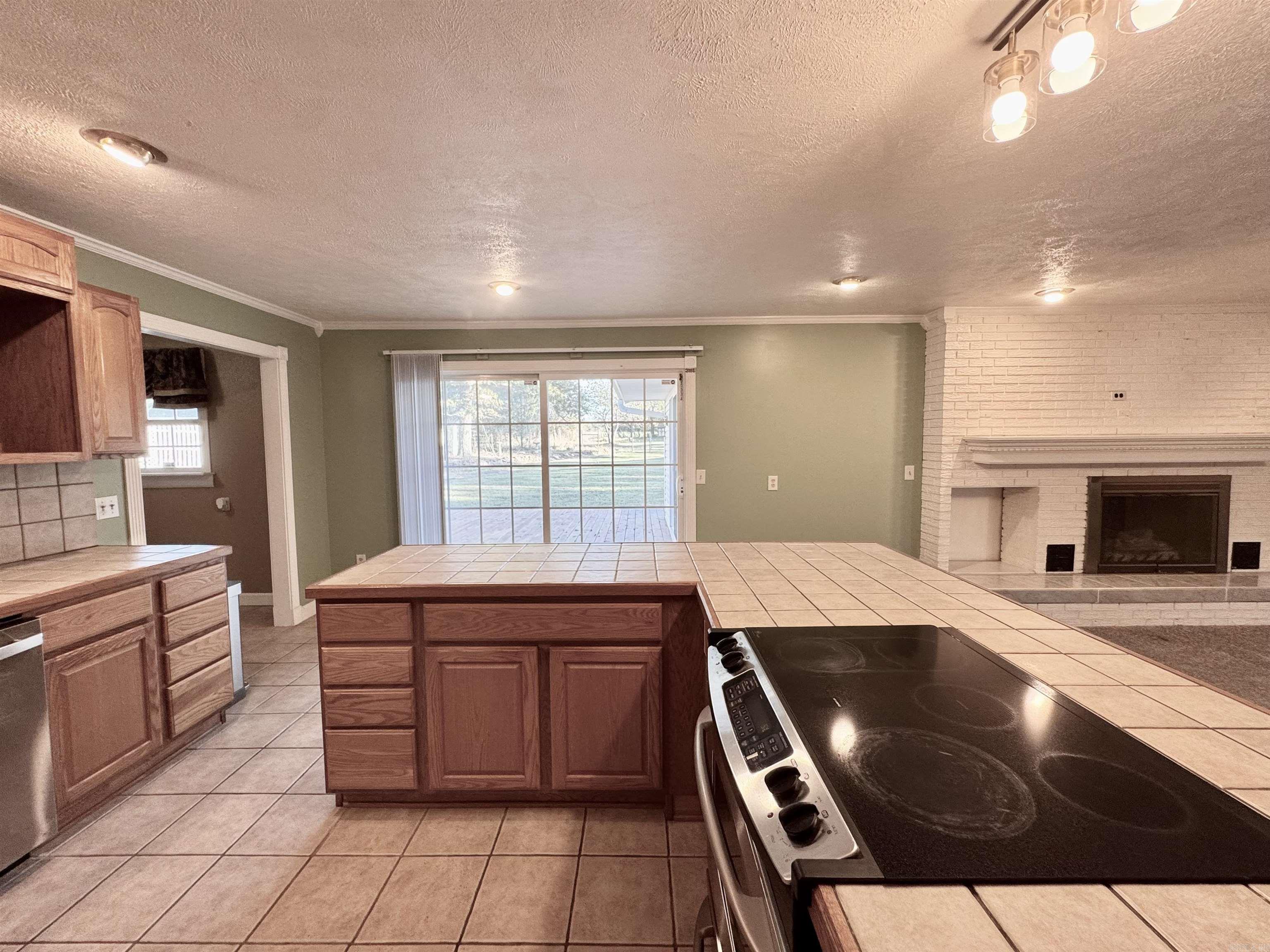 5275 W Heber Springs Road Quitman, AR 72131