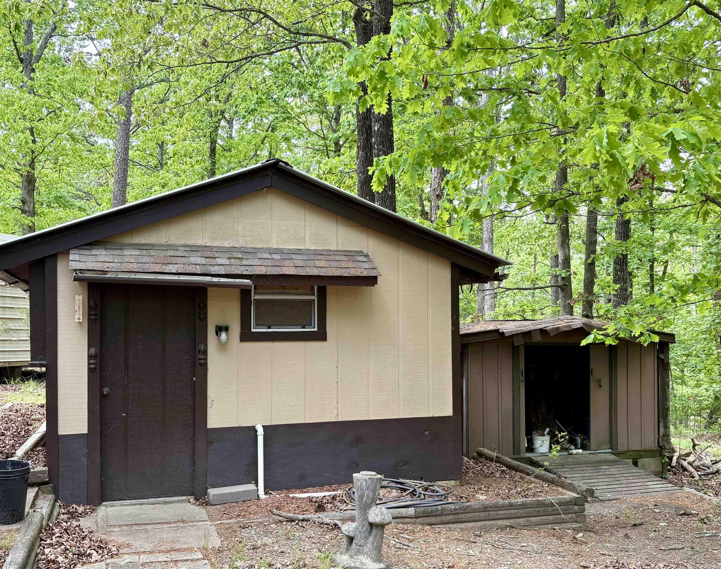 4936 Highway 375 W Mena, AR 71953