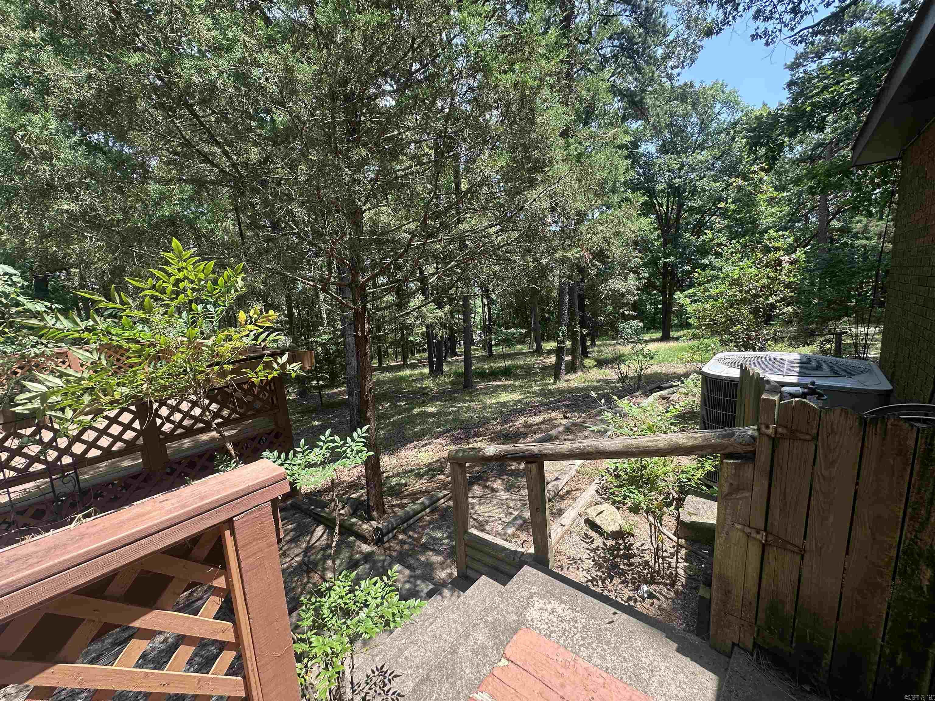 4936 Highway 375 W Mena, AR 71953