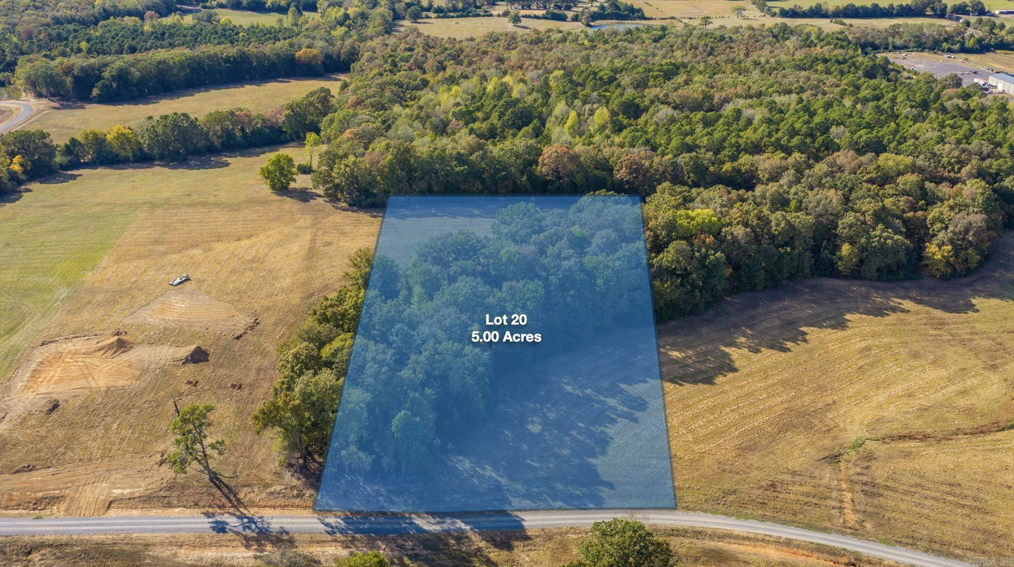 20 Summer Field — exterior