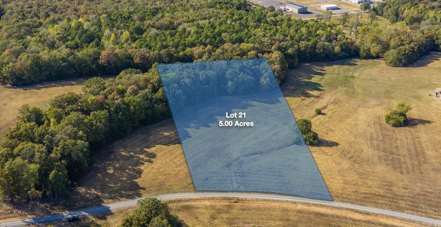 21 Summer Field — exterior