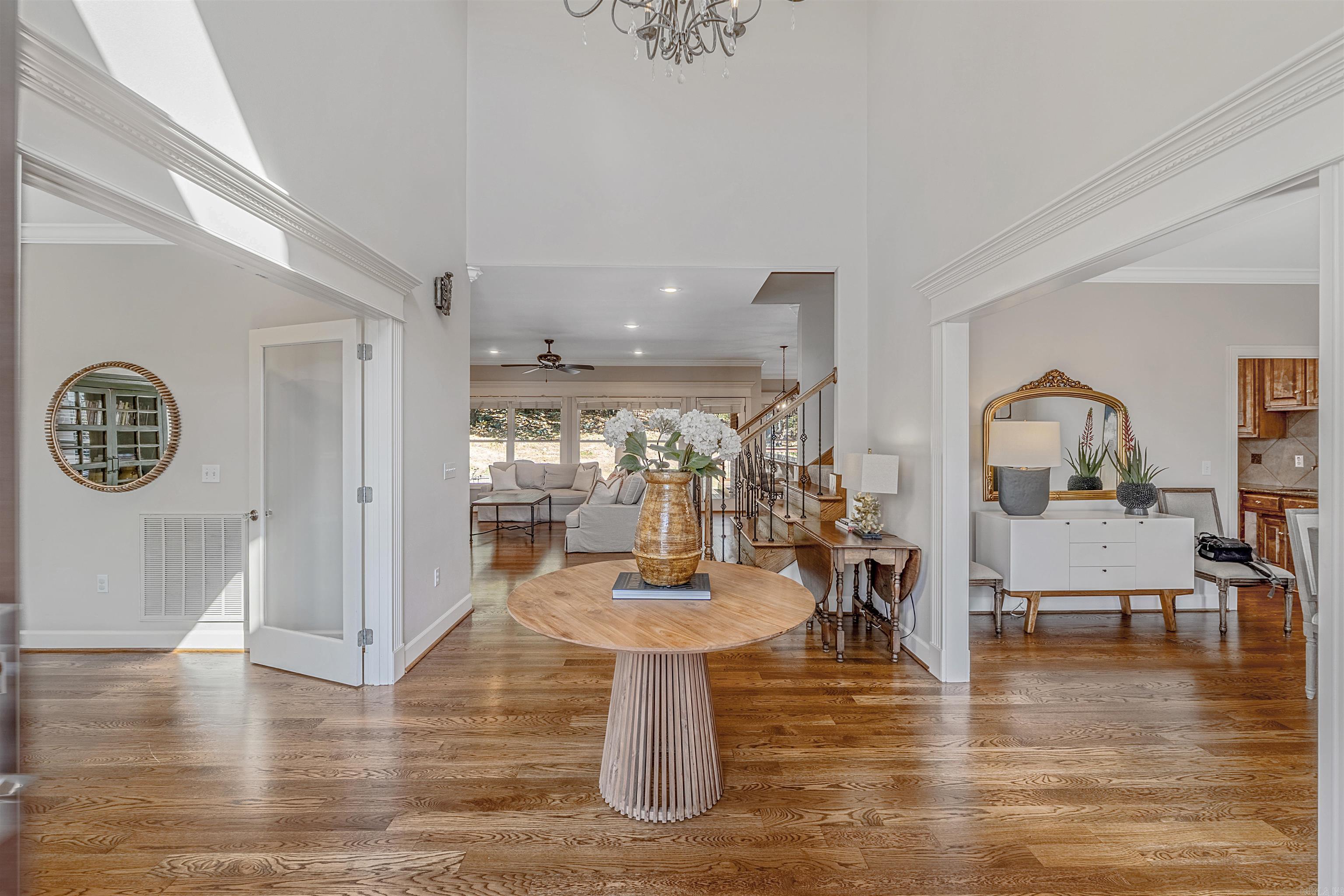 131 Noyant Drive — photo 3