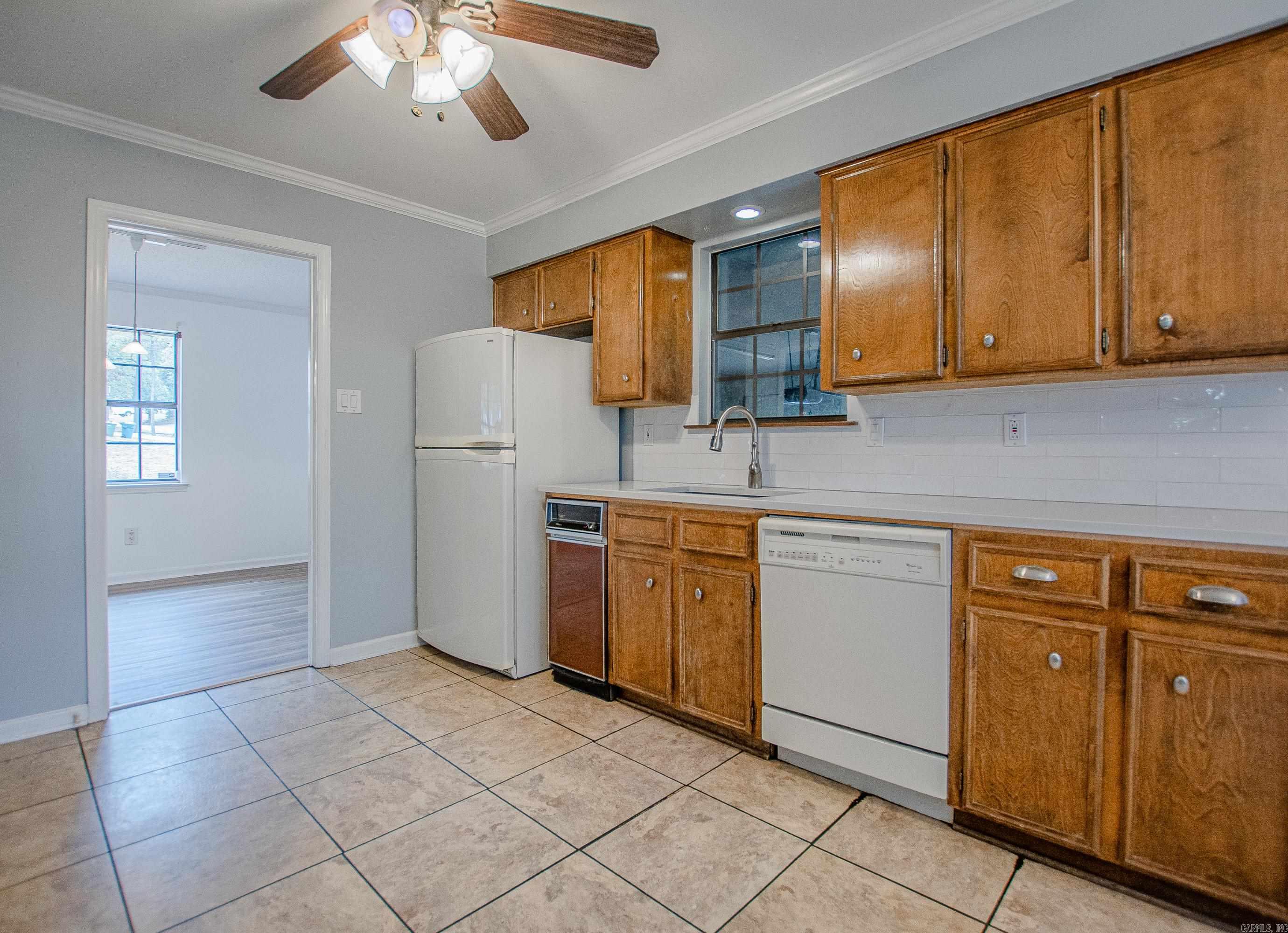 2617 Old Forge Dr Little Rock, AR 72227