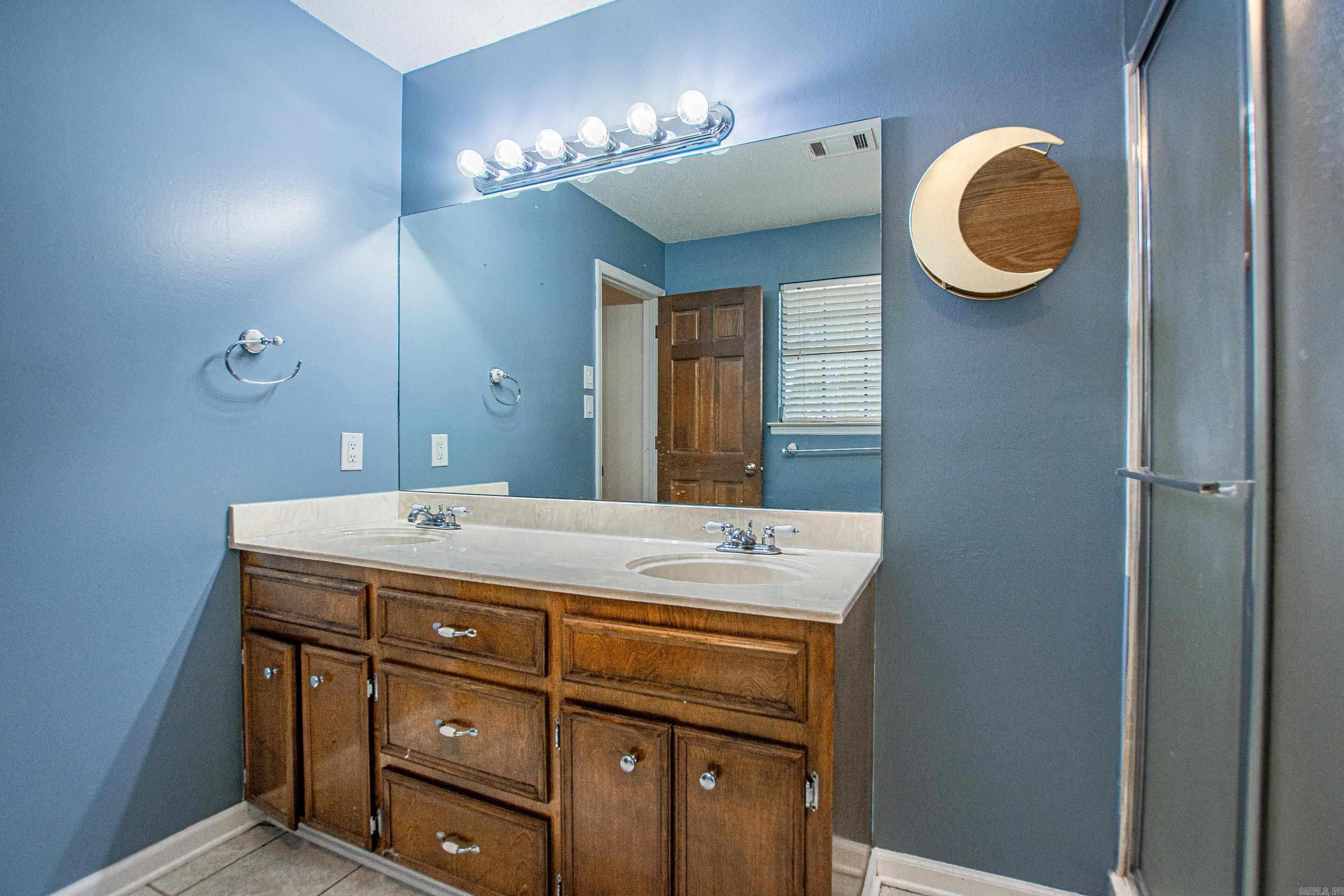 2617 Old Forge Dr Little Rock, AR 72227