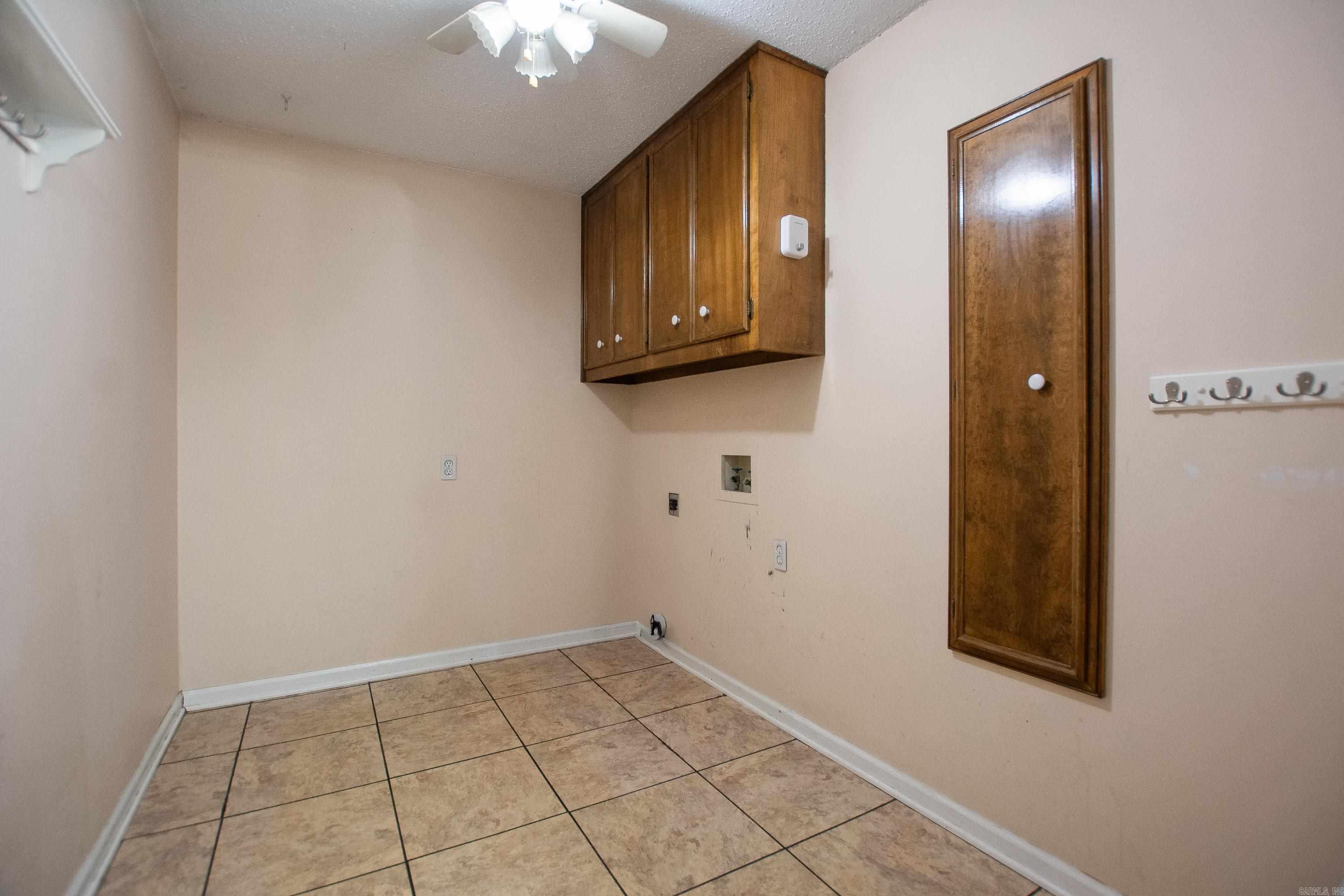 2617 Old Forge Dr Little Rock, AR 72227