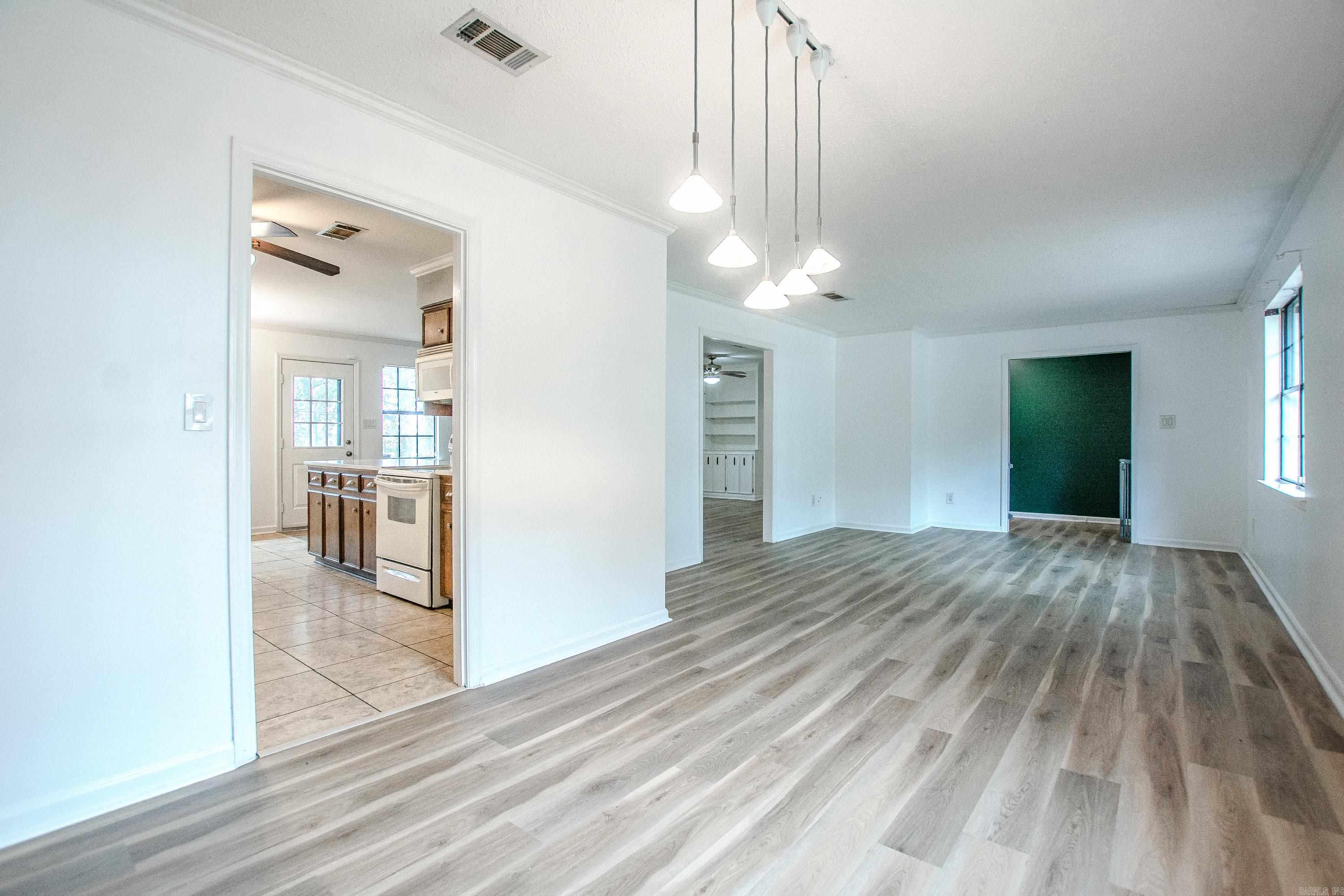 2617 Old Forge Dr Little Rock, AR 72227