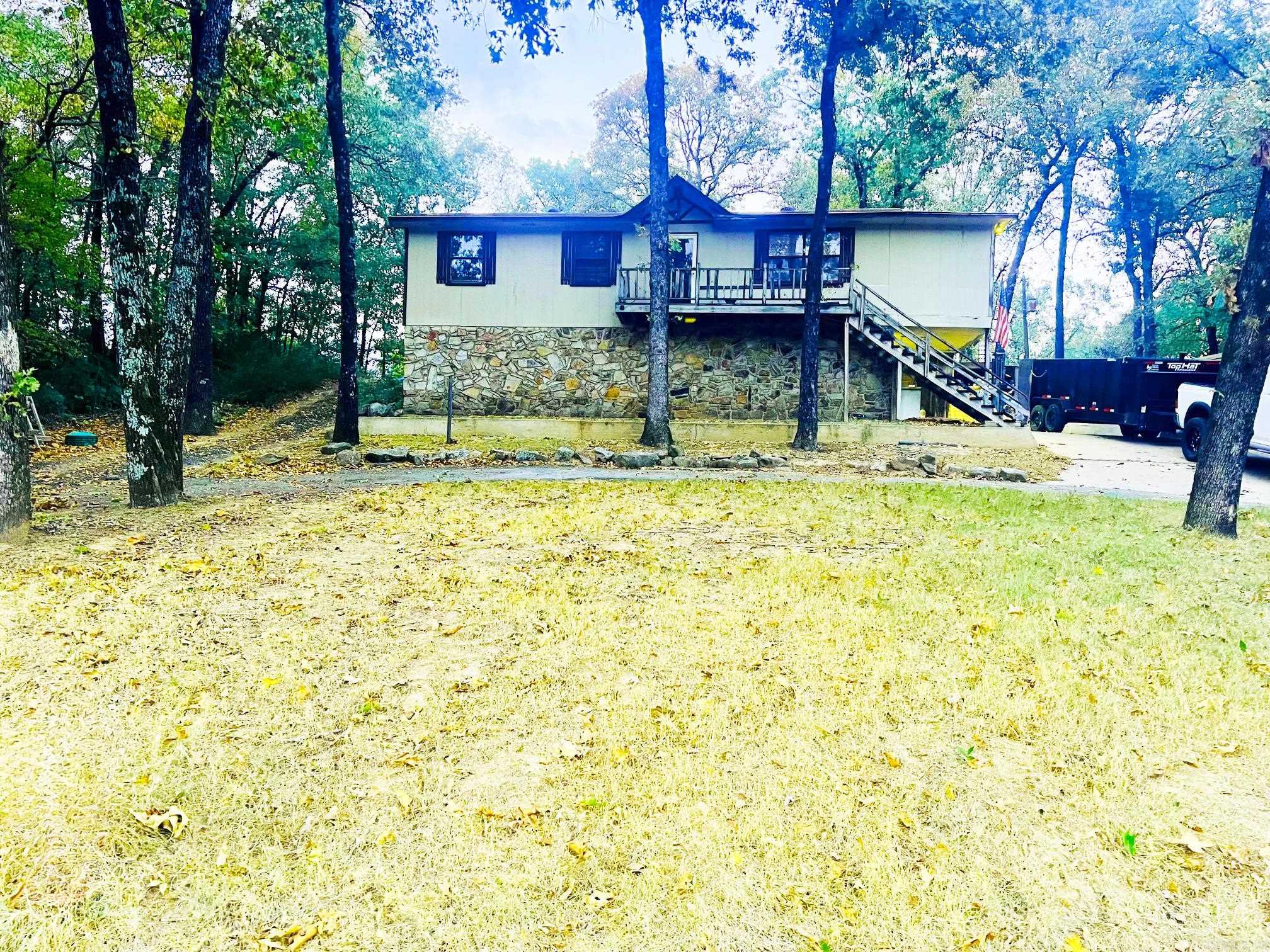 306 Lake Front Drive — exterior