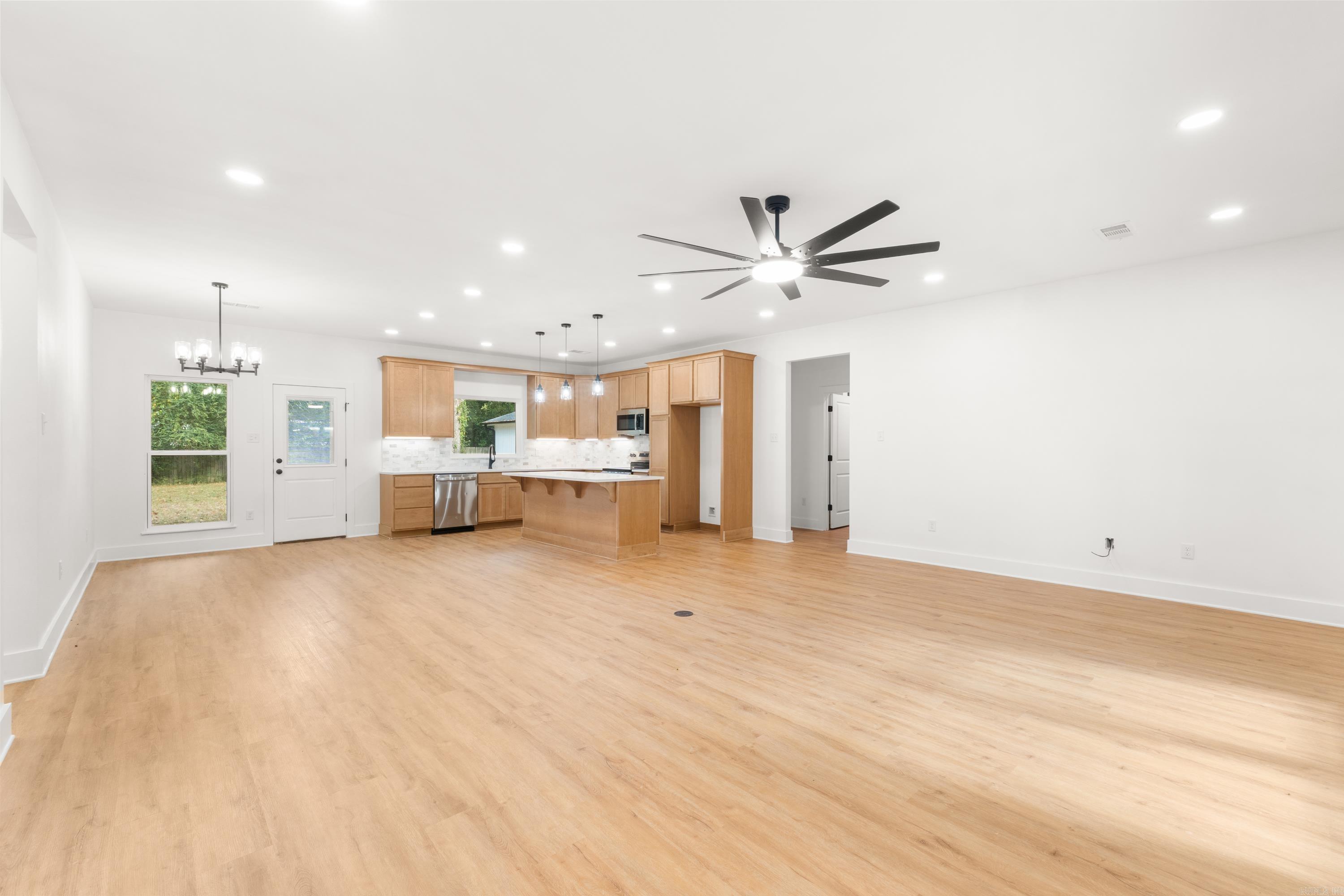 1320 Bellemeade Drive — photo 3