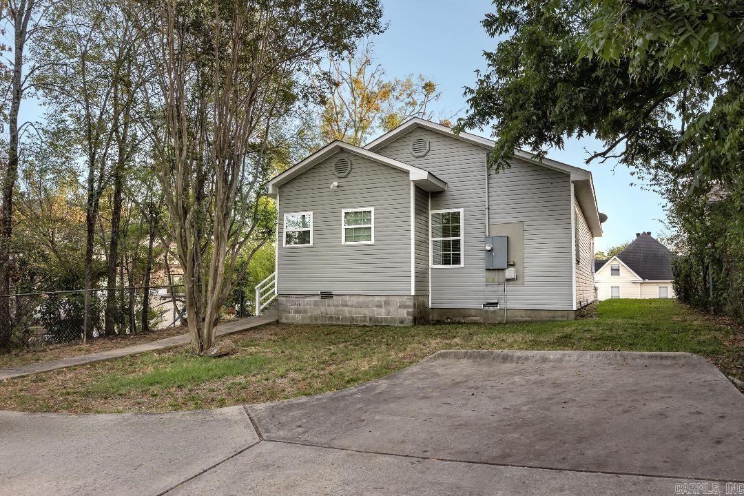 3600 W Capitol — photo 4