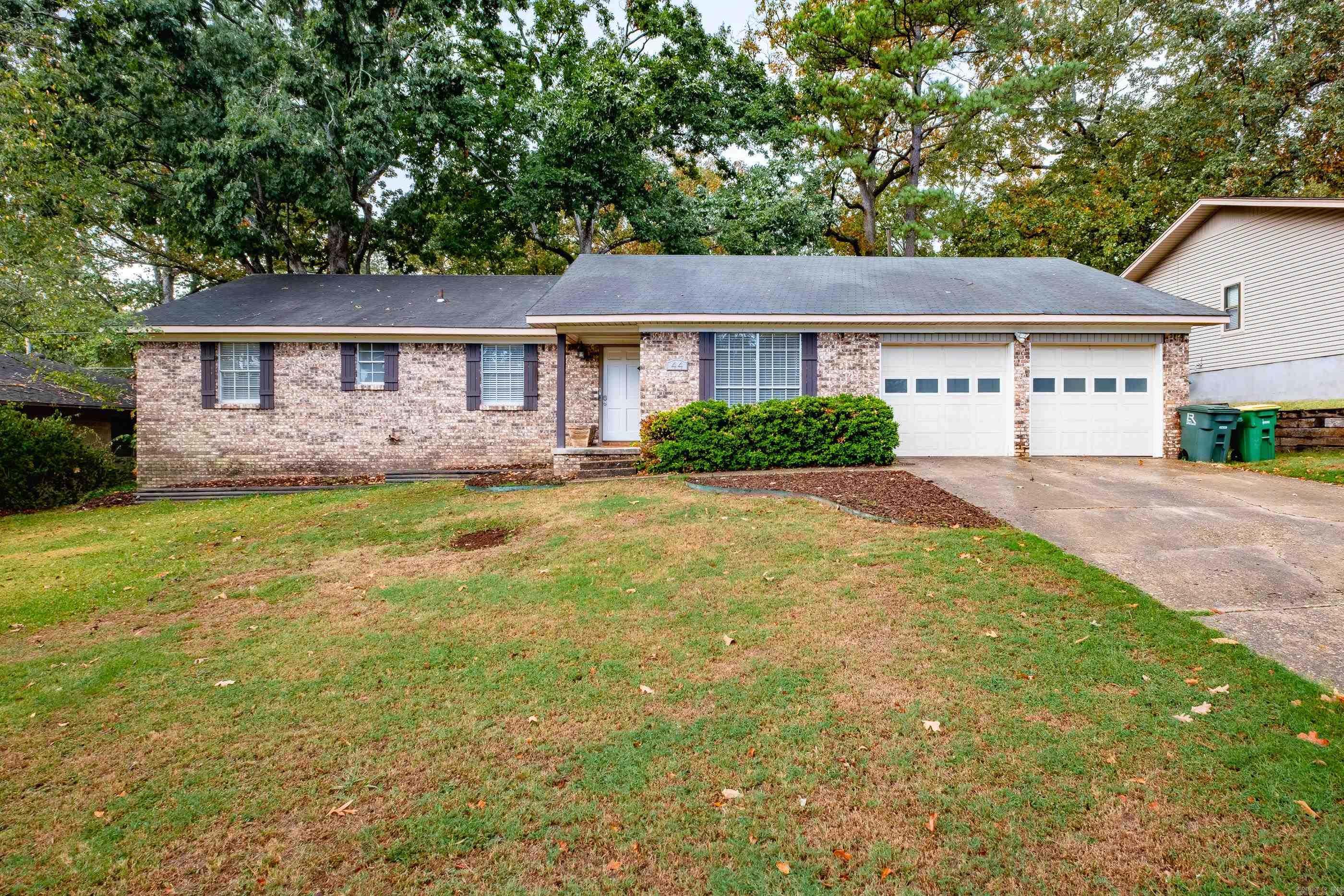 44 Bradford Drive — exterior