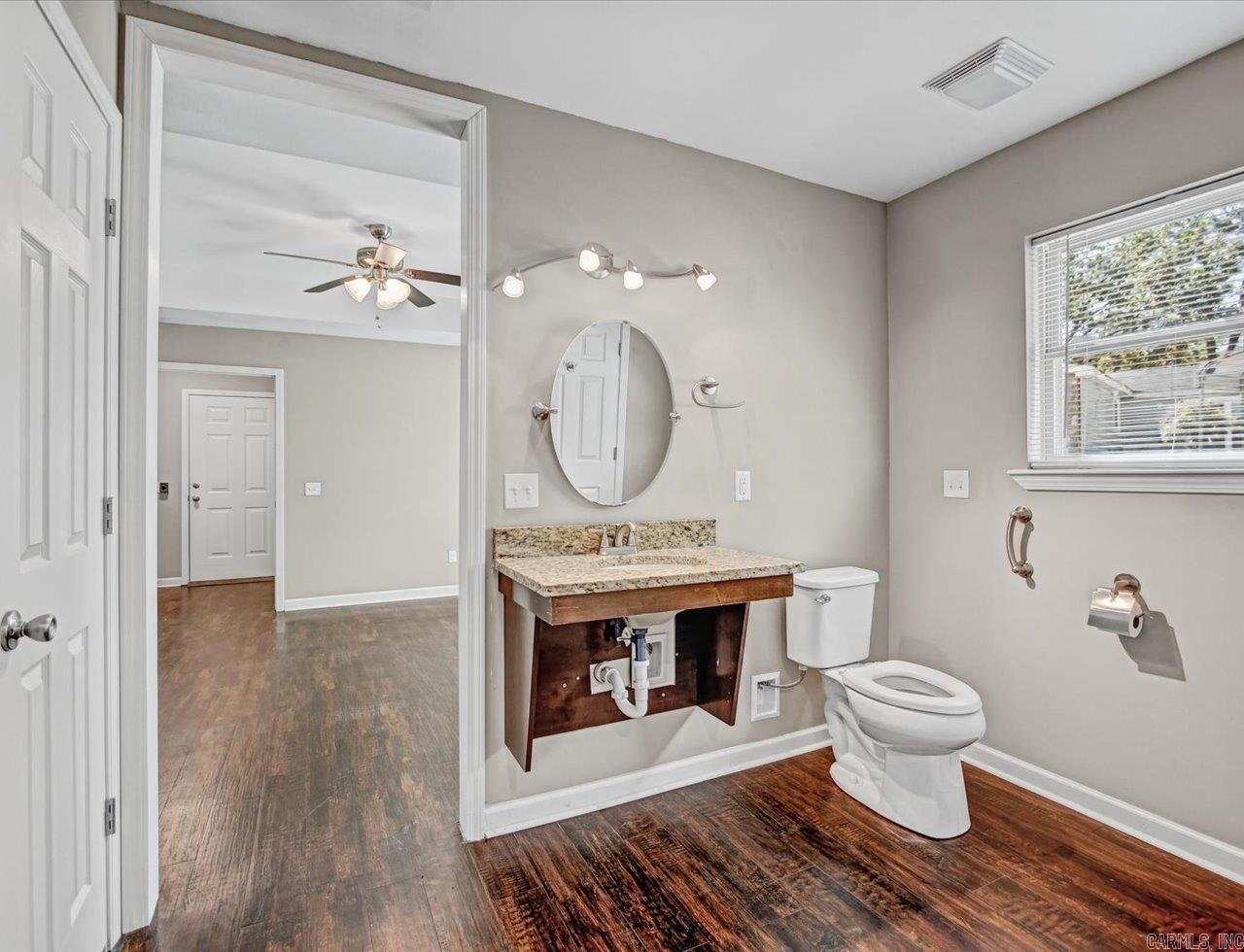 133 Shore Acres Dr Drive Hot Springs, AR 71913