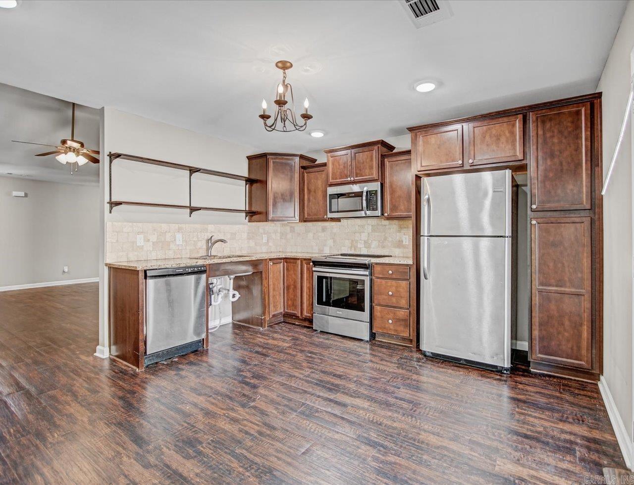 133 Shore Acres Dr Drive Hot Springs, AR 71913