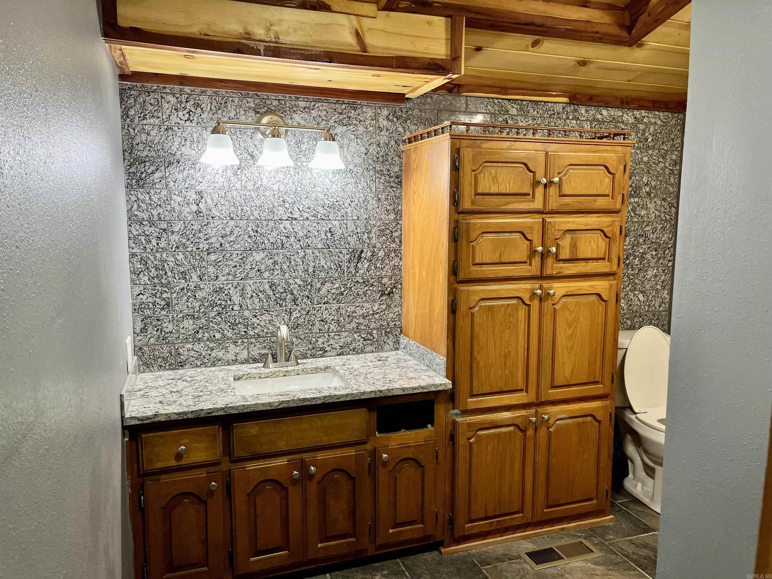 20 Fuller Rd Conway, AR 72032