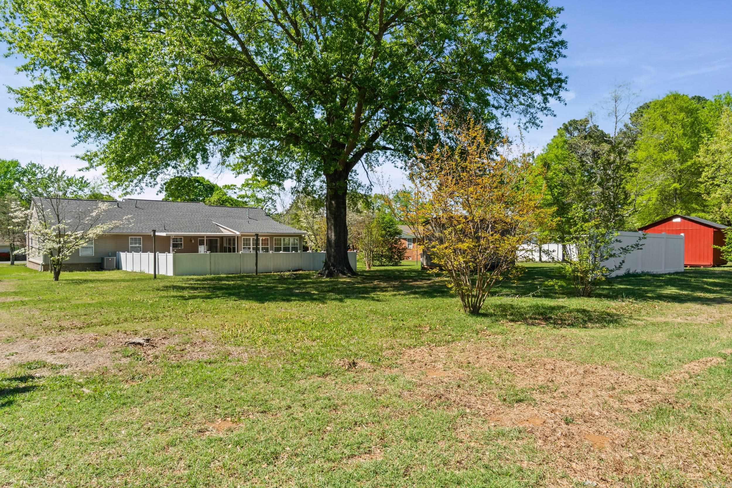 423 Hillcrest Drive Heber Springs, AR 72543