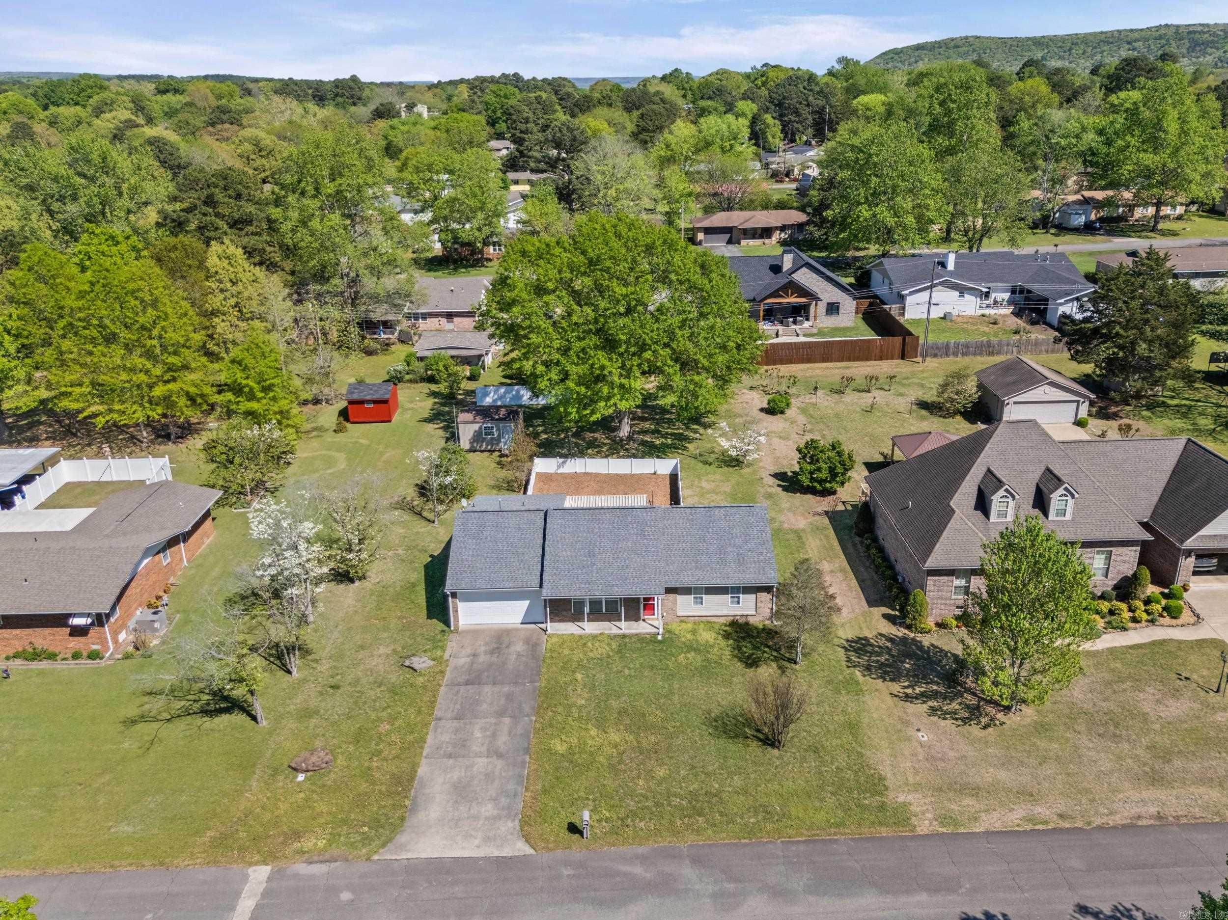 423 Hillcrest Drive Heber Springs, AR 72543