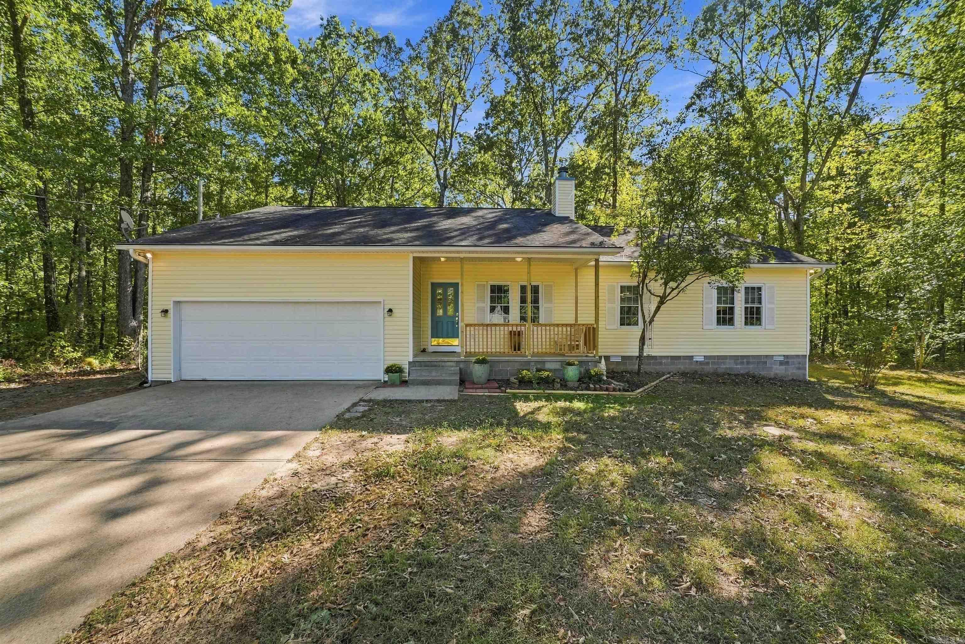 1021 Forest Maple
