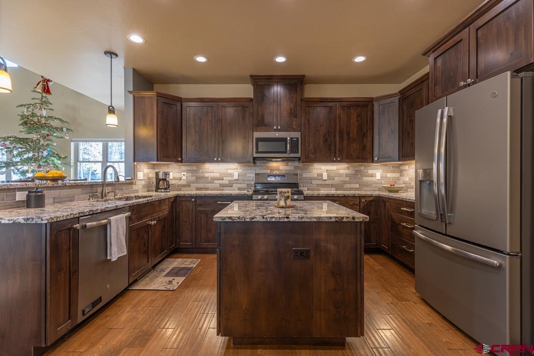 76 Needle Creek Trail