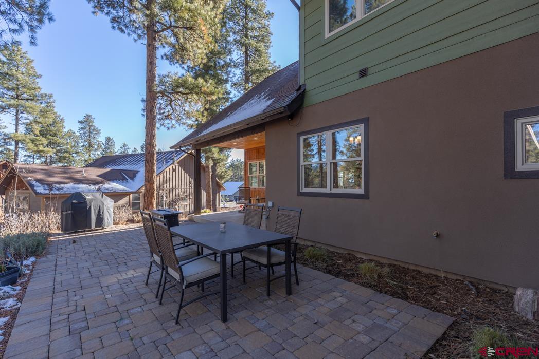 76 Needle Creek Trail