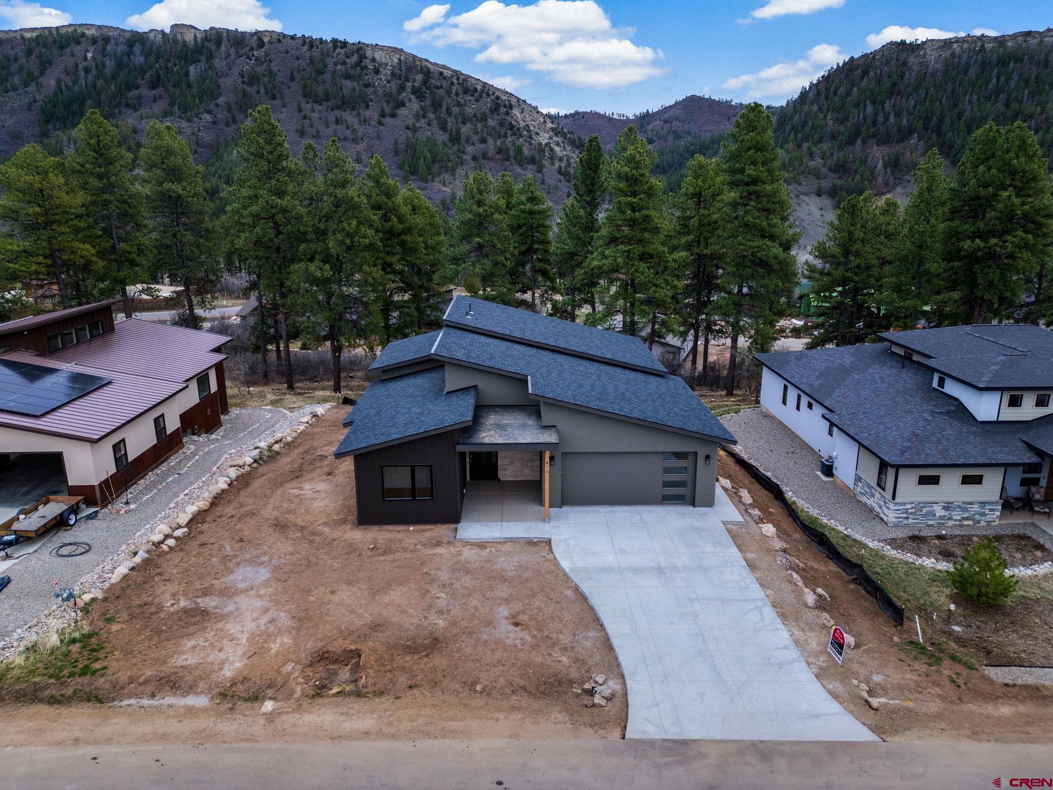 470 Edgemont Meadows