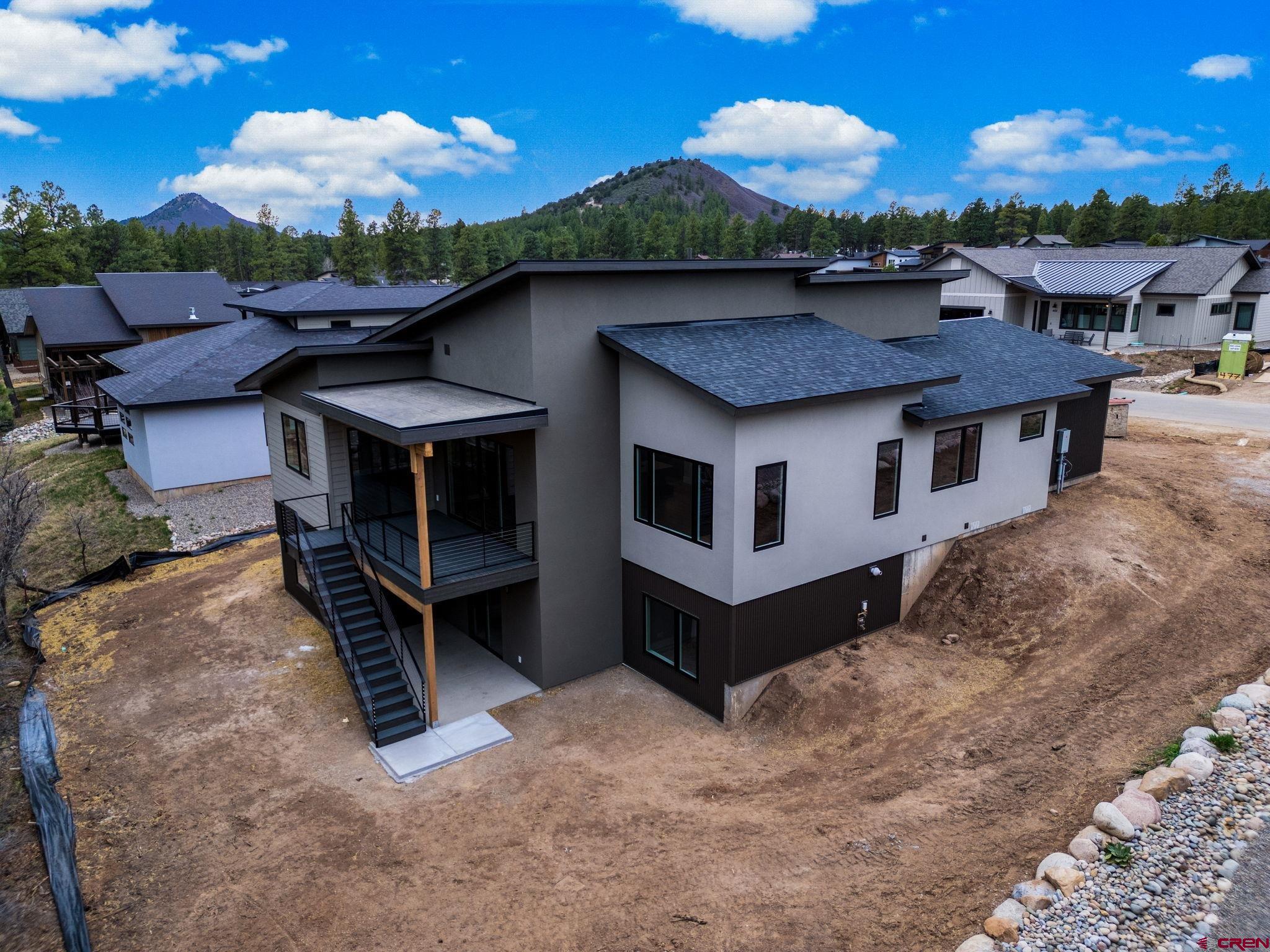 470 Edgemont Meadows