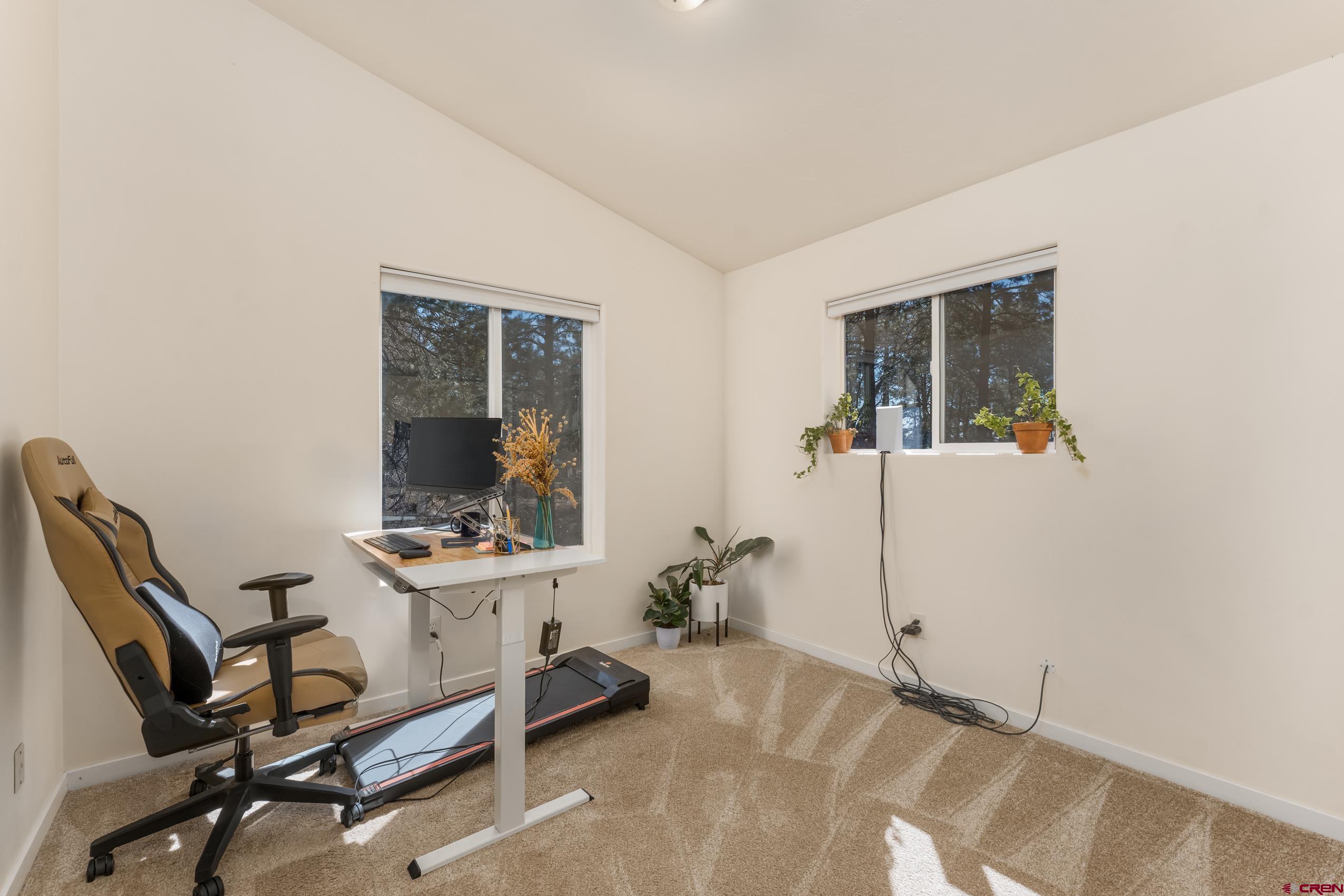 460 E Valley View Drive