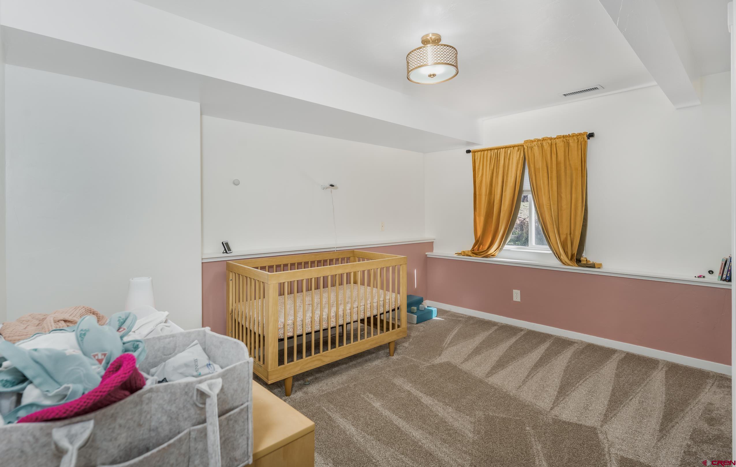 460 E Valley View Drive