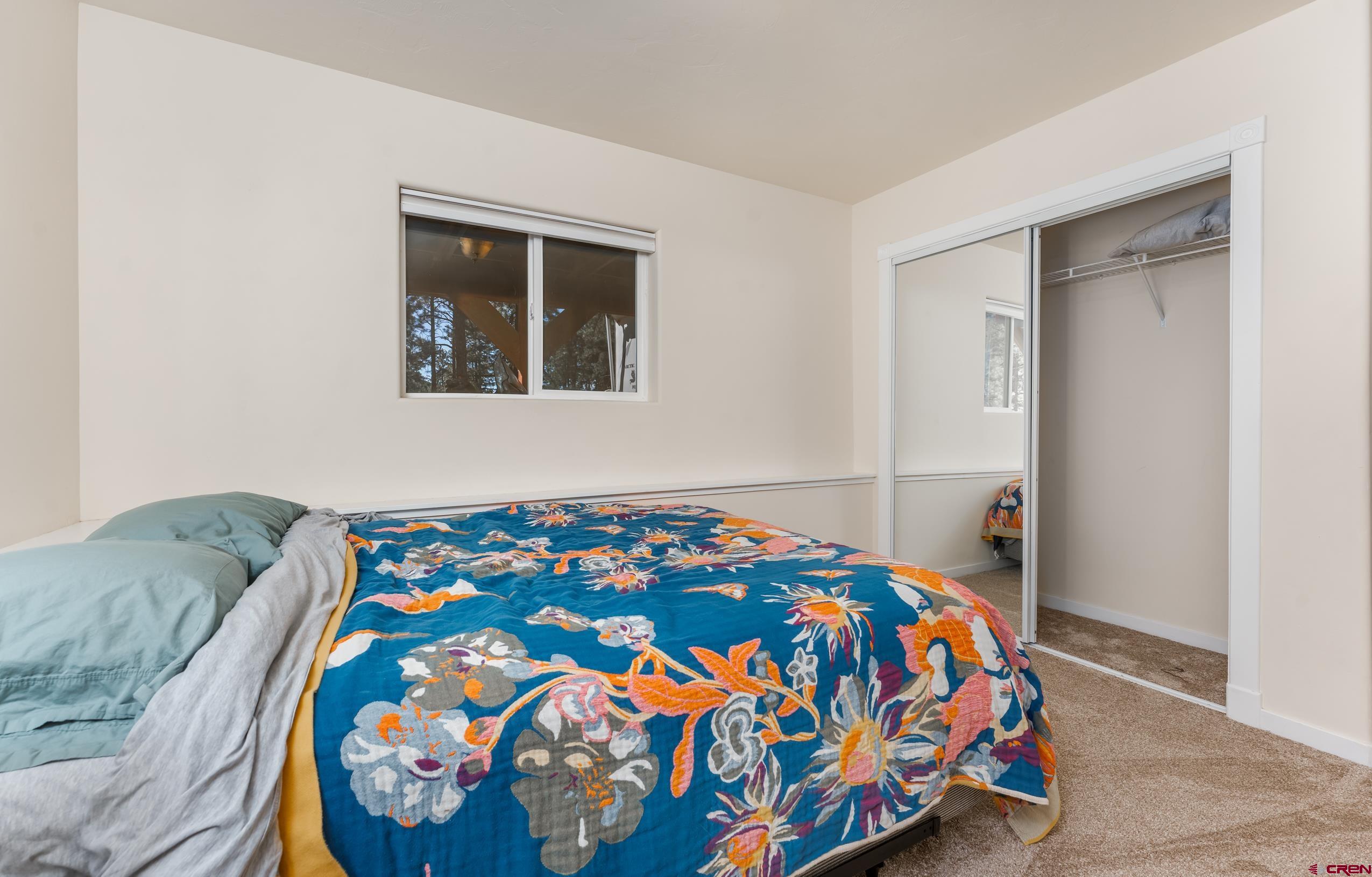 460 E Valley View Drive