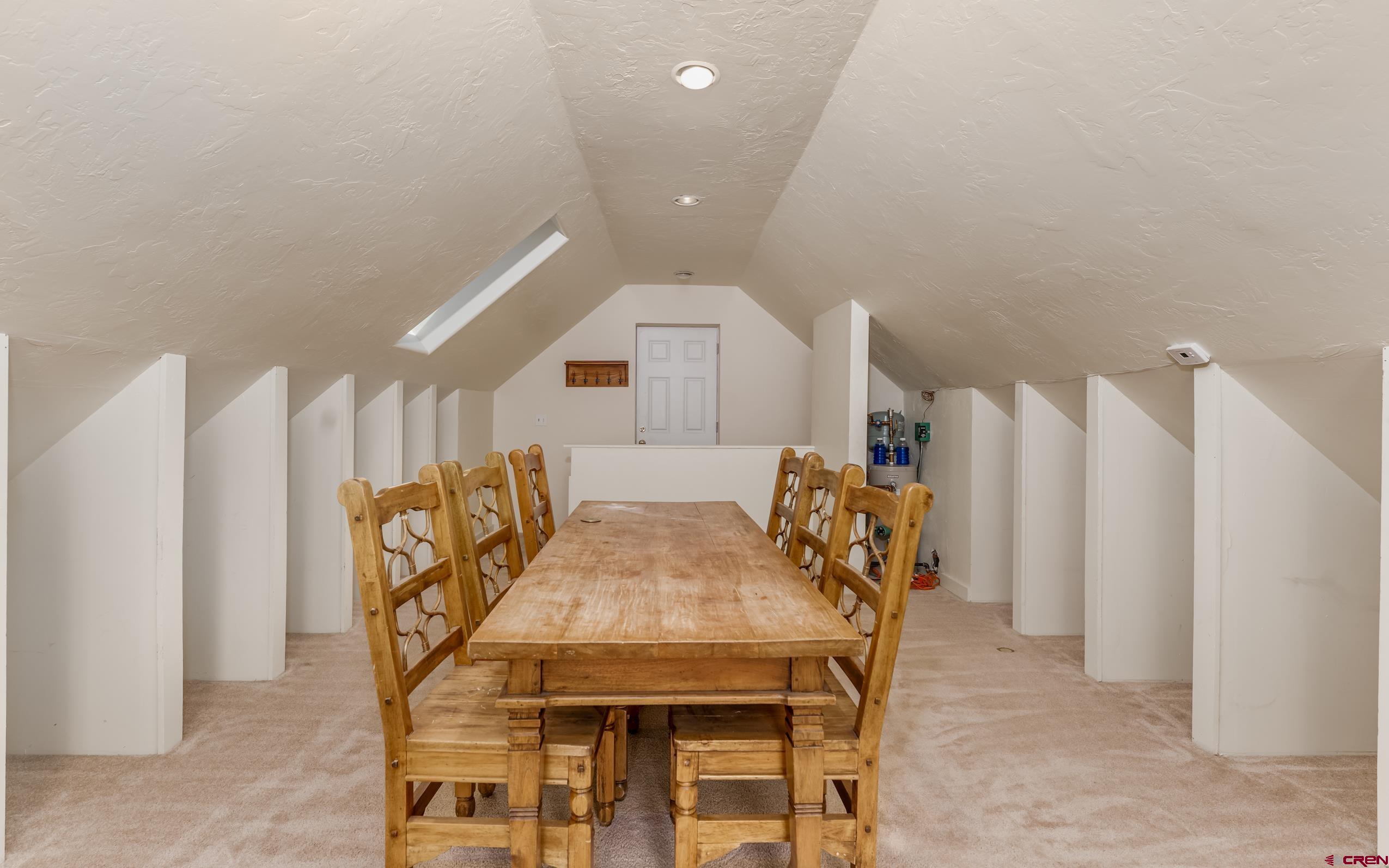 460 E Valley View Drive