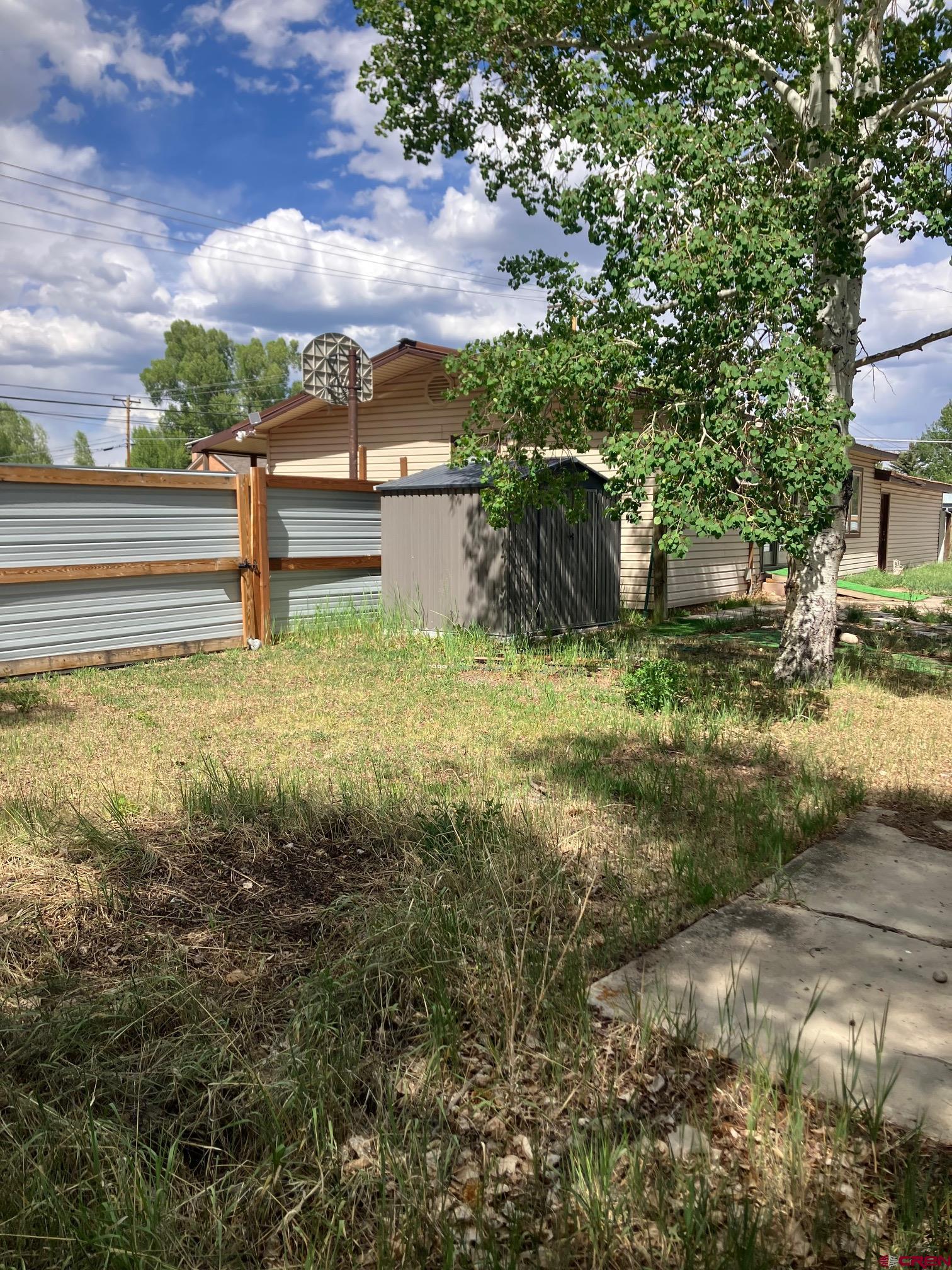 1115 W Tomichi Avenue