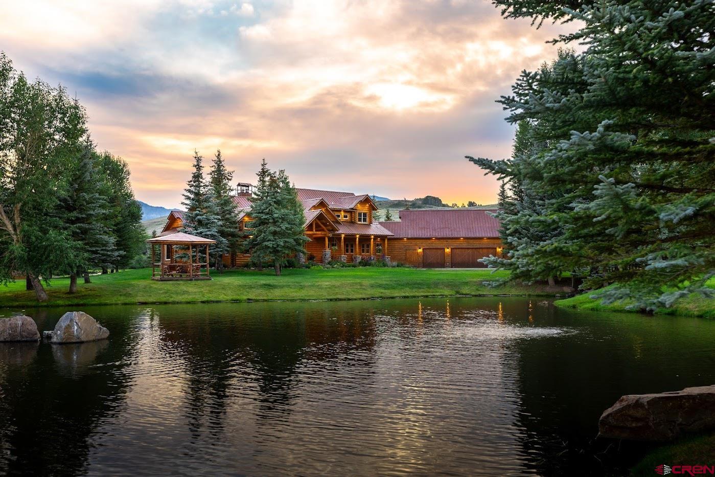 https://kimg.paragon.ice.com/ParagonImages/Property/PK/CREN/837717/0/0/0/15a9da66557ef4ba867ddf831e1b2db4/2/75629514236177c8965534802a628c56/837717-FEEDA217-0E4E-44EB-93C6-7184C6BC3973.JPG
