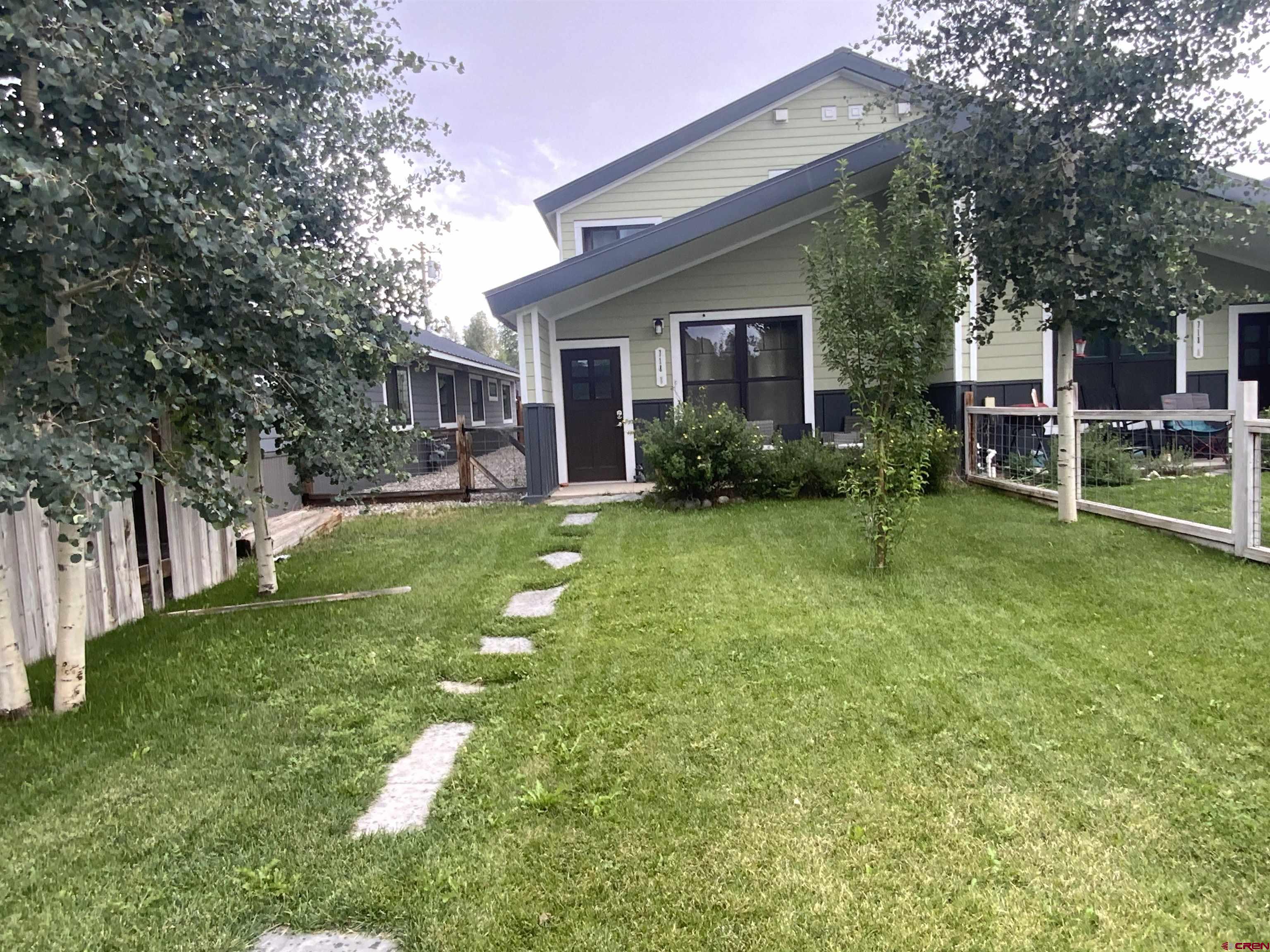718 N 11th Street