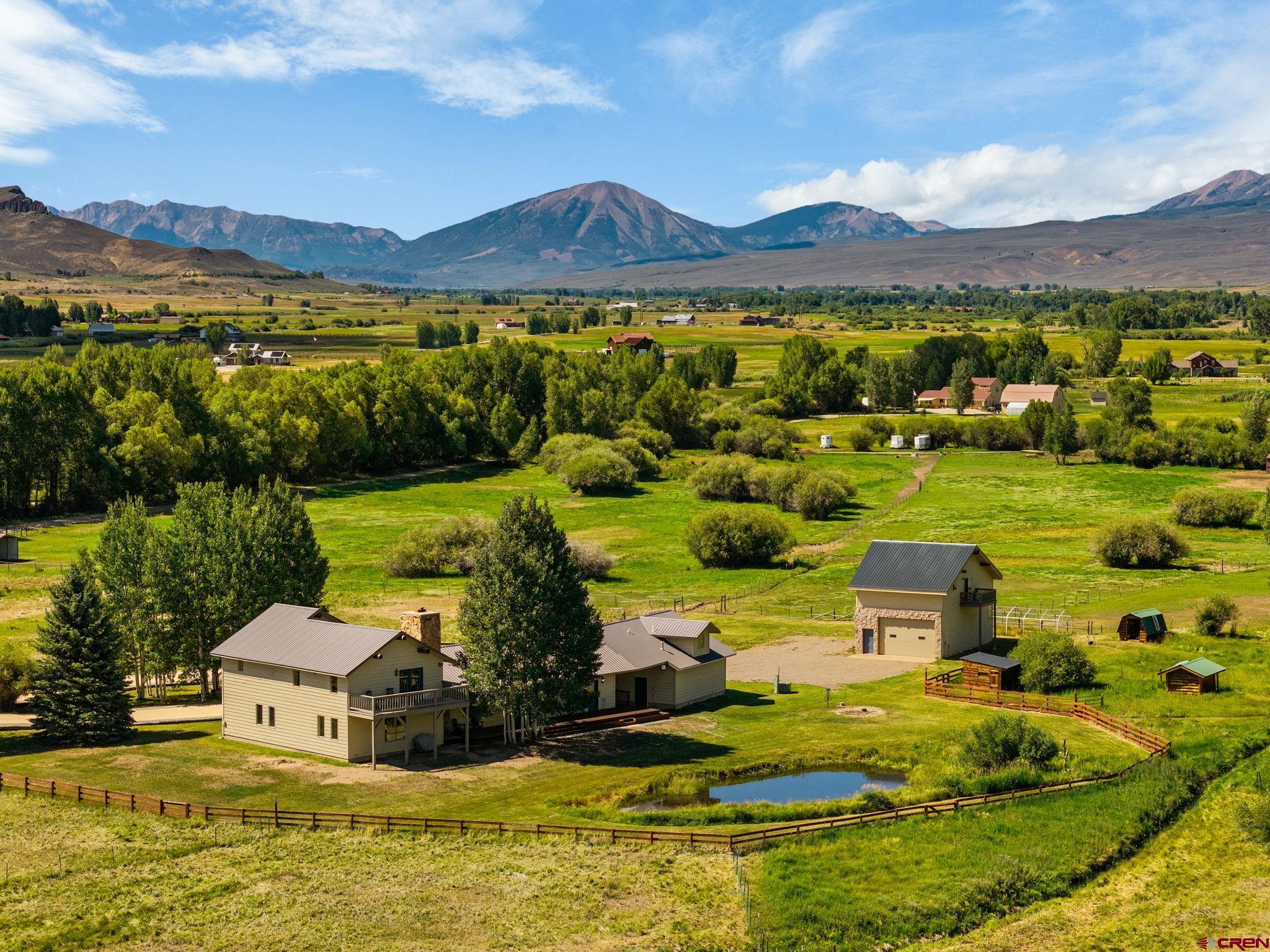 https://kimg.paragon.ice.com/ParagonImages/Property/PK/CREN/837761/0/0/0/60767964cab18a9f8c1a1cbbb3ae4998/2/f01da236367c100cc7b375735667c6c4/837761-eff375d6-d0c2-45d5-bfce-754bc4efa5bb.JPG