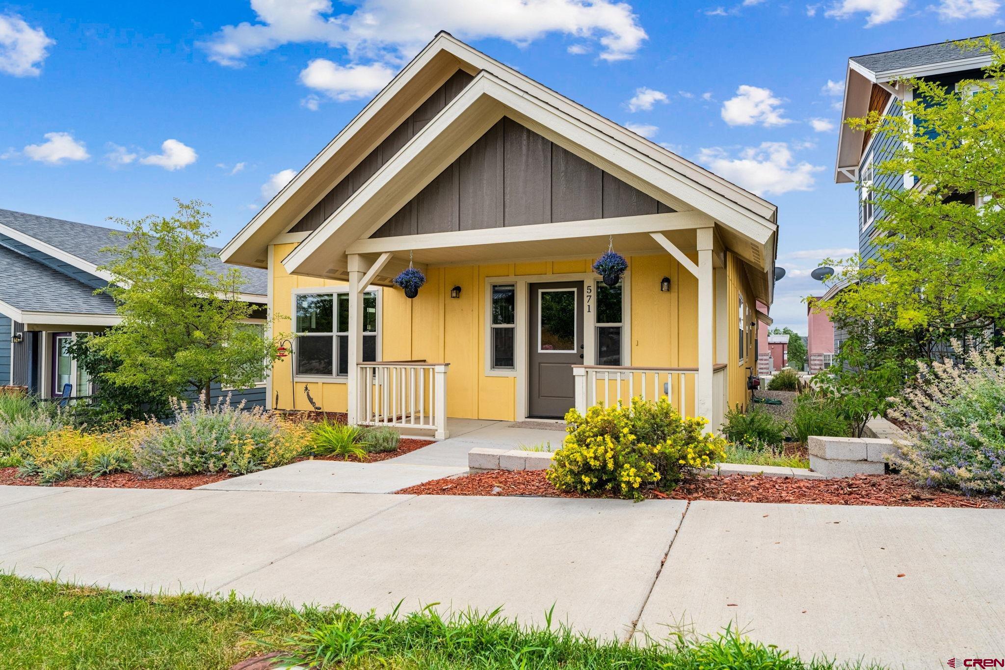 571 Confluence Avenue