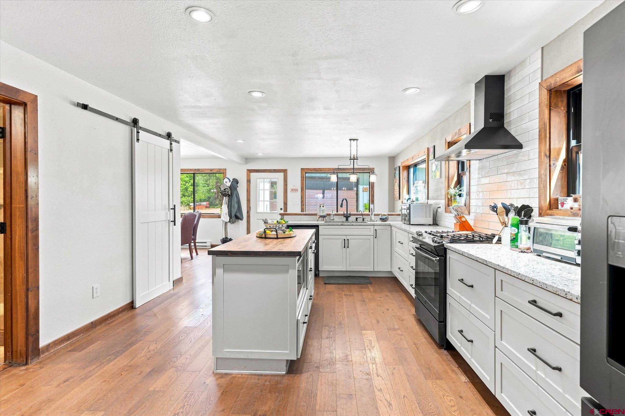 731 Bellflower Road
