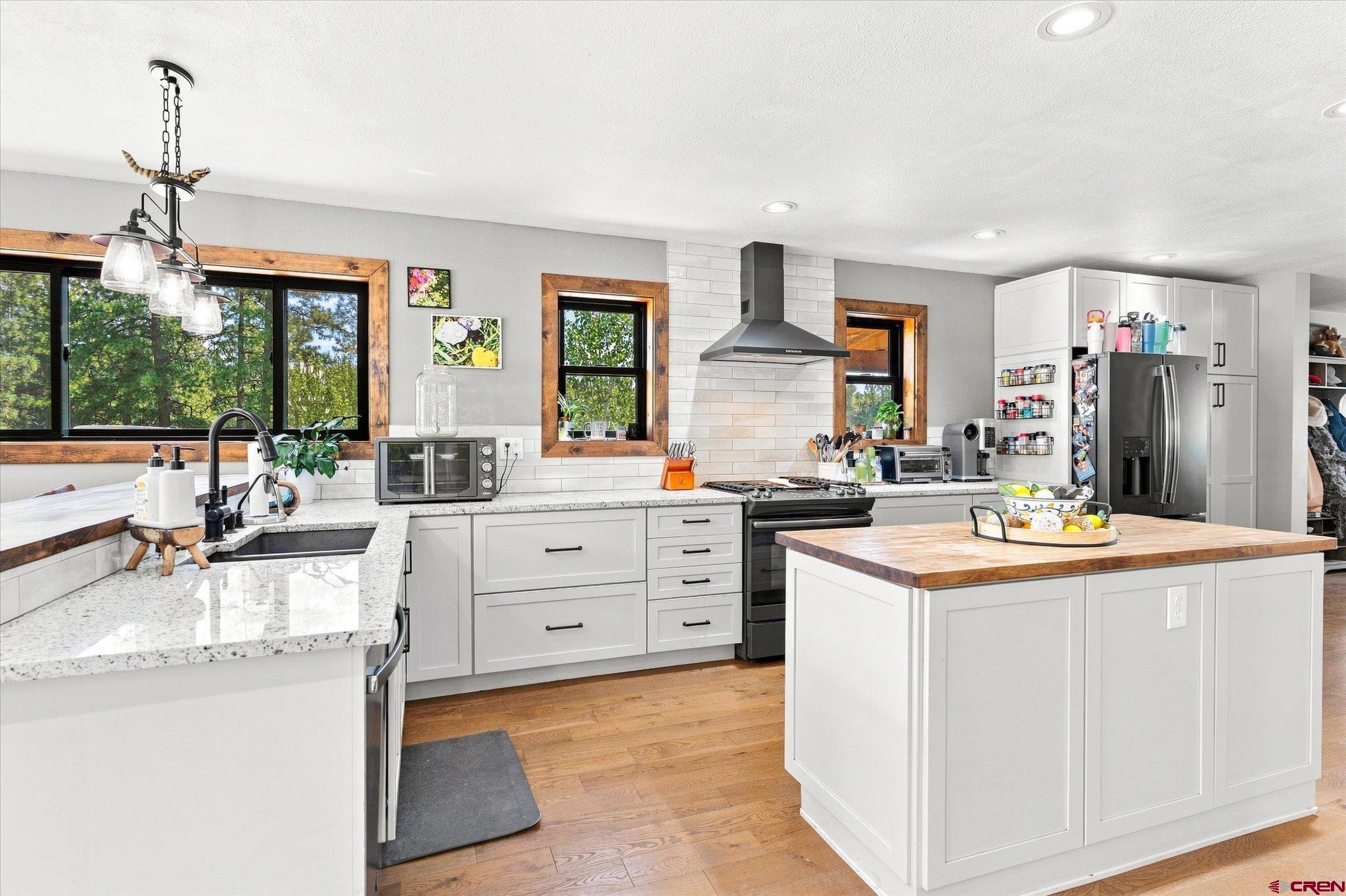 731 Bellflower Road