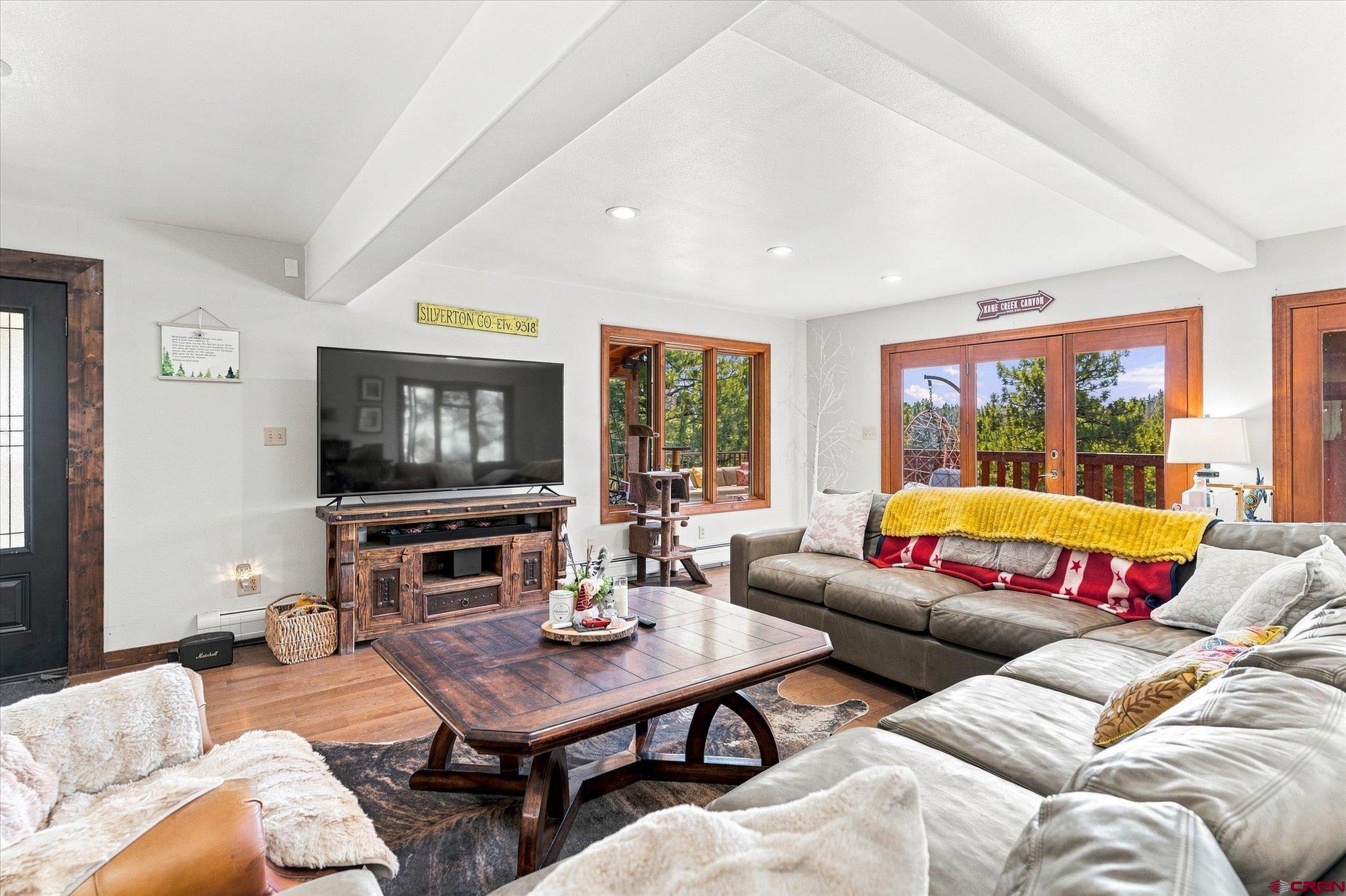 731 Bellflower Road