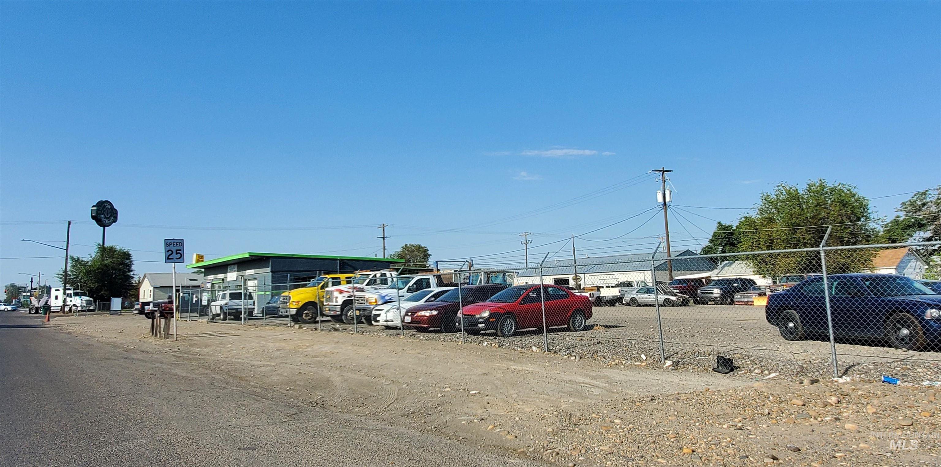 211 NE 2nd St, Ontario, Oregon 97914, Business/Commercial For Sale, Price $300,000, 98855059