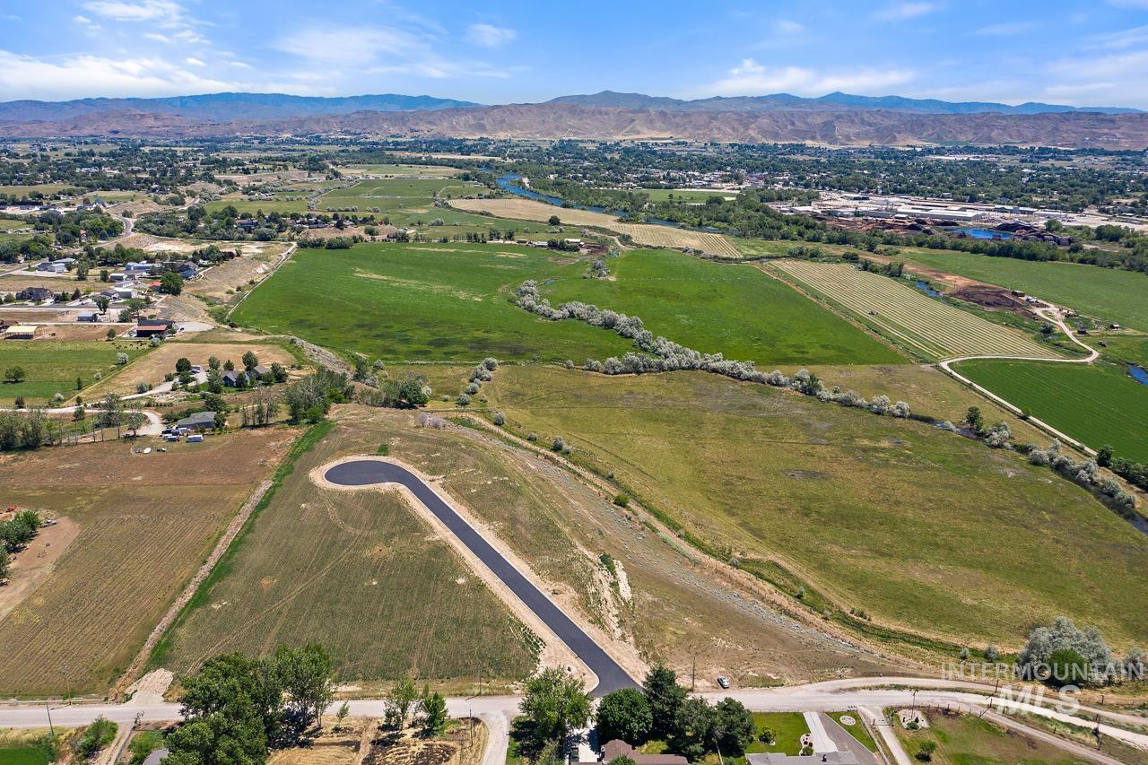 950 Jackson Ave, Emmett, Idaho 83617, Land For Sale, Price $300,000,MLS 98855866