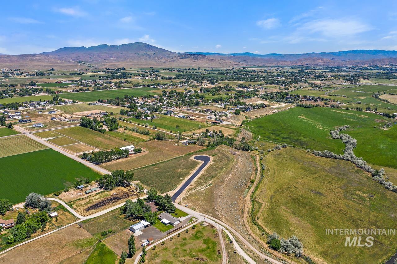 1979 Moonlight Lane, Emmett, Idaho 83617, Land For Sale, Price $350,000,MLS 98855874