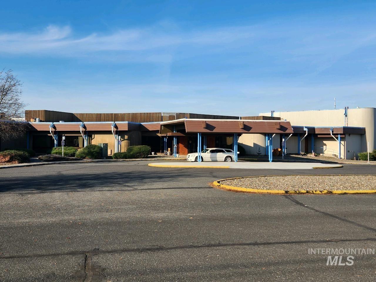 3444 Country Club Dr, Lewiston, Idaho 83501, Business/Commercial For Sale, Price $1,900,000,MLS 98872308