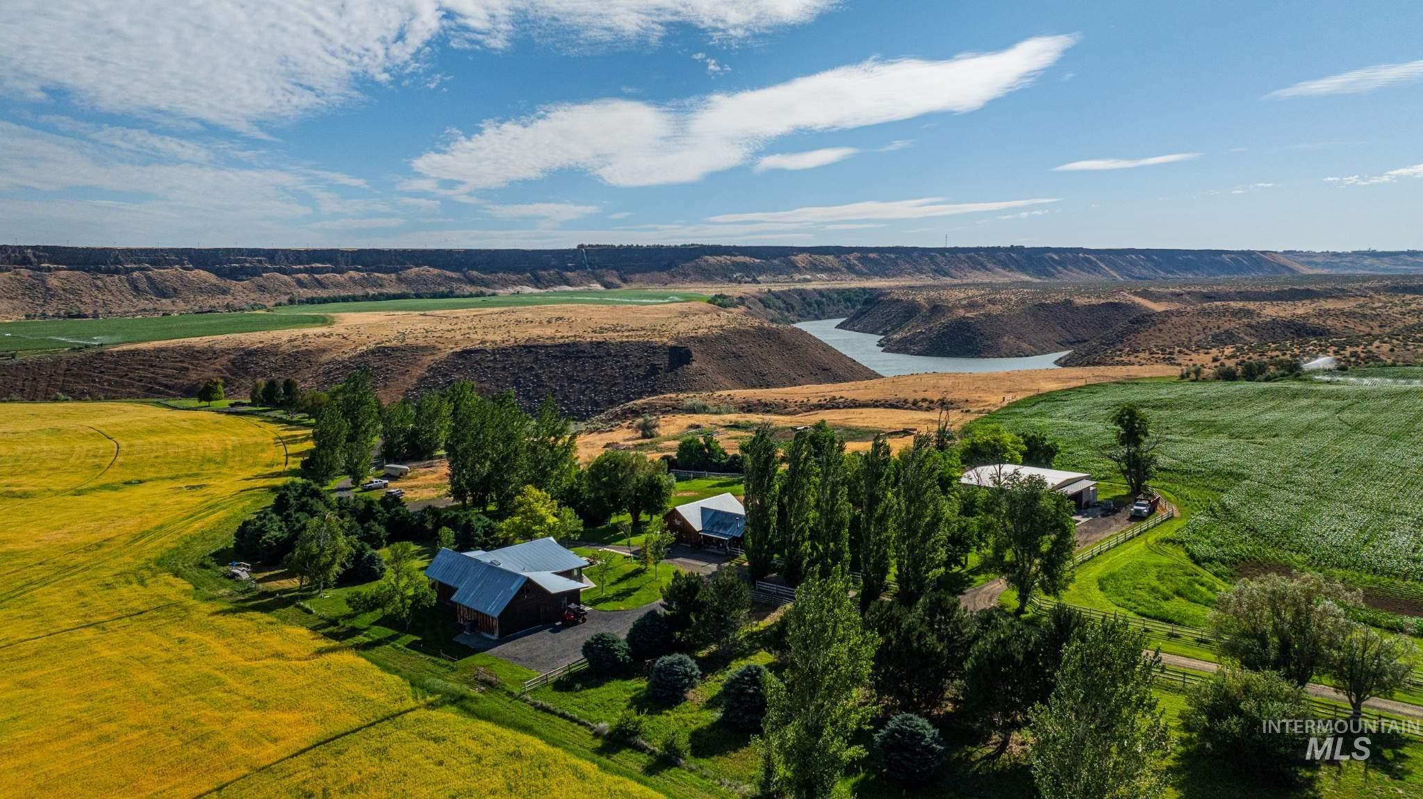 14400 E. Shoestring Rd., Bliss, Idaho 83314, 3 Bedrooms, 2 Bathrooms, Farm & Ranch For Sale, Price $7,650,000,MLS 98883401